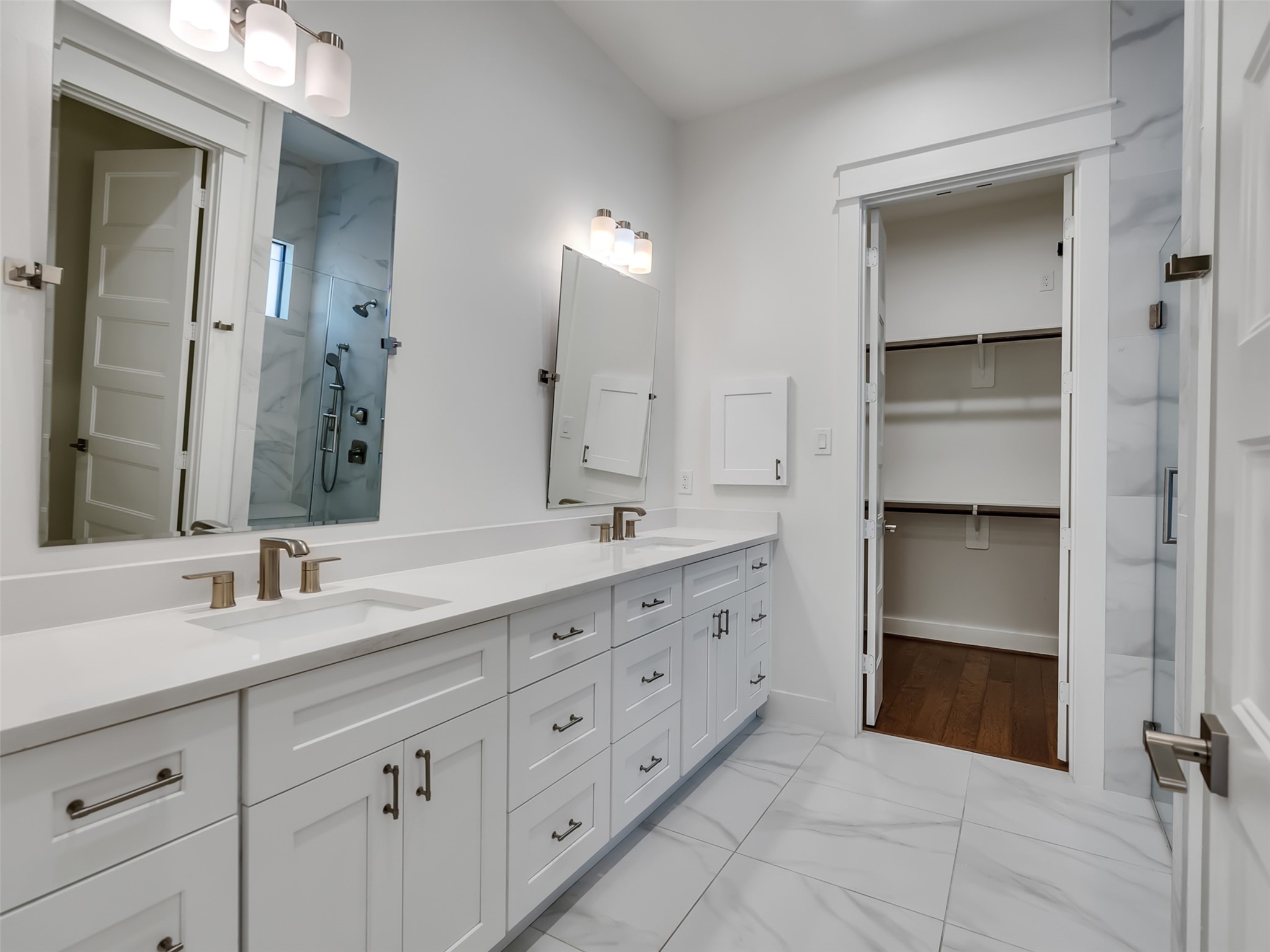 10330 Grove Row Avenue, Richmond, TX 77407