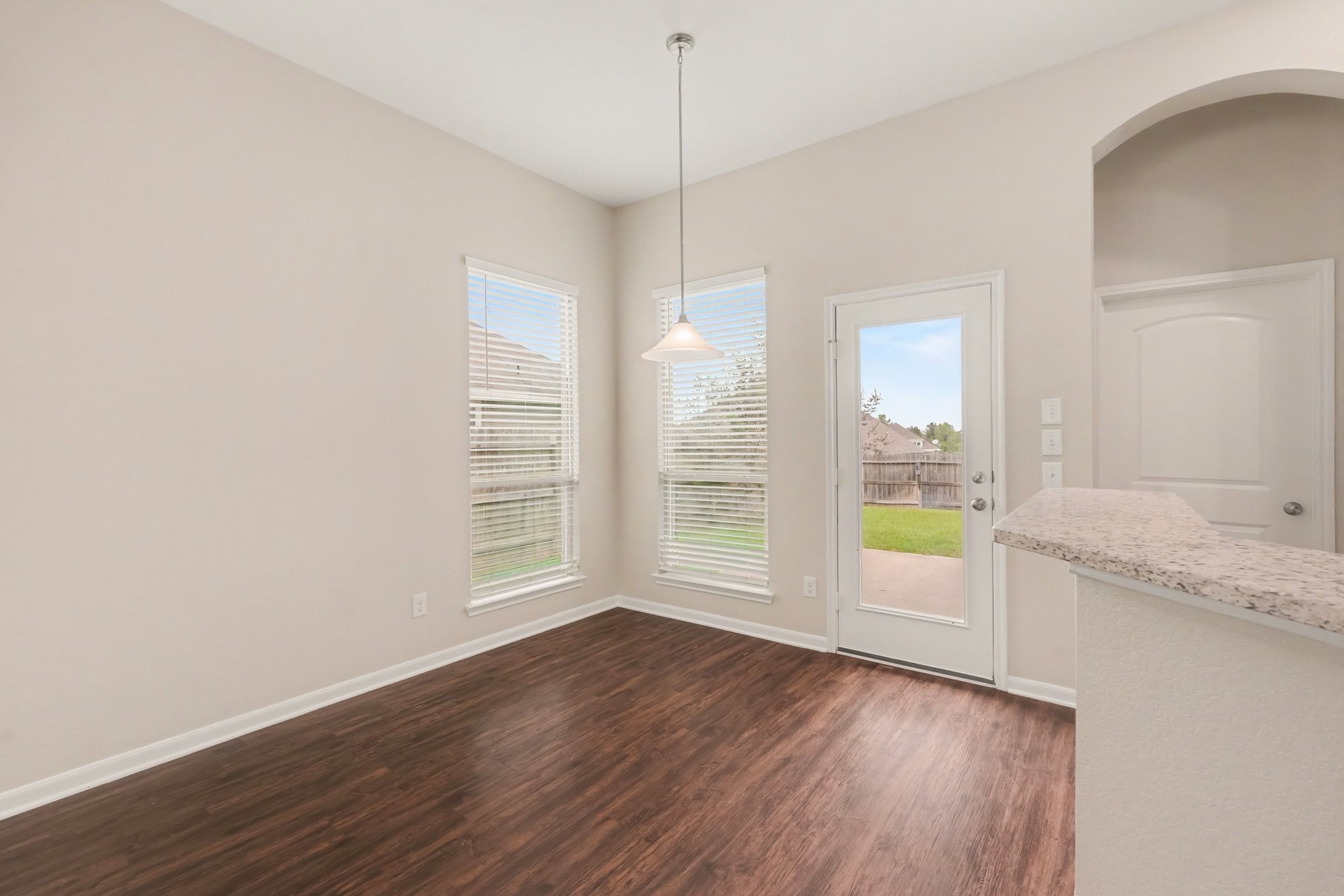 199 Brocks Lane, Montgomery, TX 77356