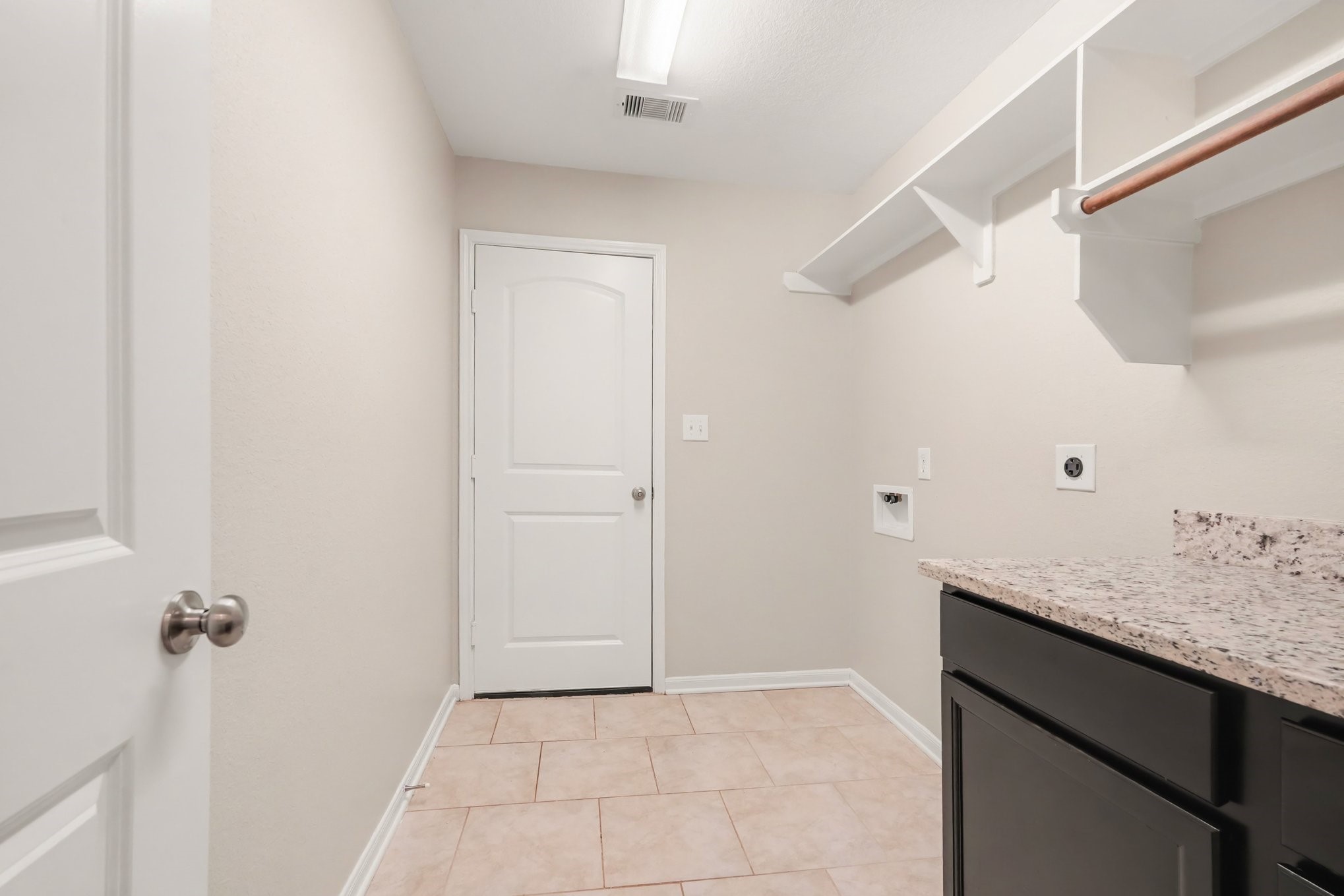 199 Brocks Lane, Montgomery, TX 77356