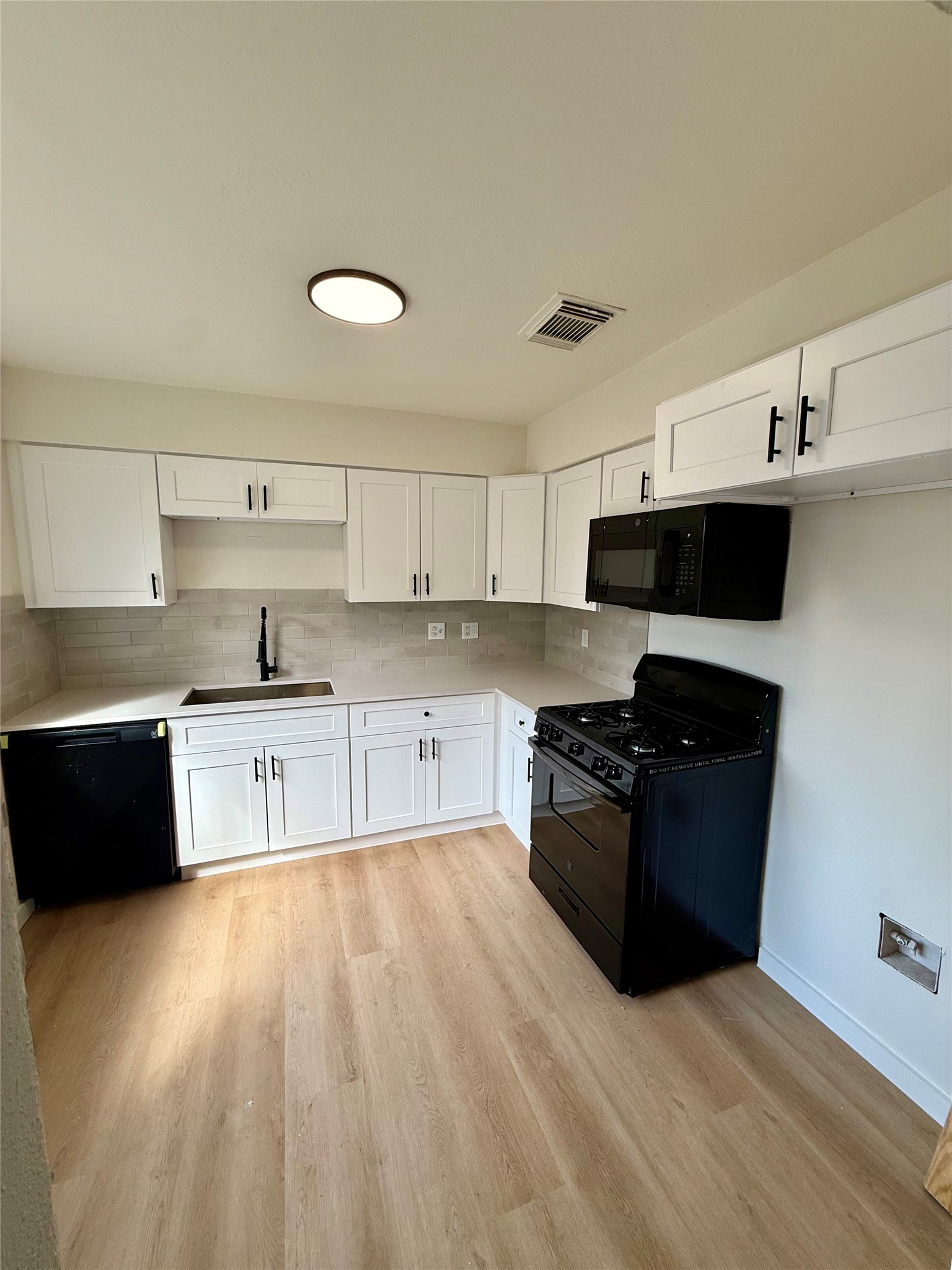 8619 Hazy Meadow Lane, Houston, TX 77040