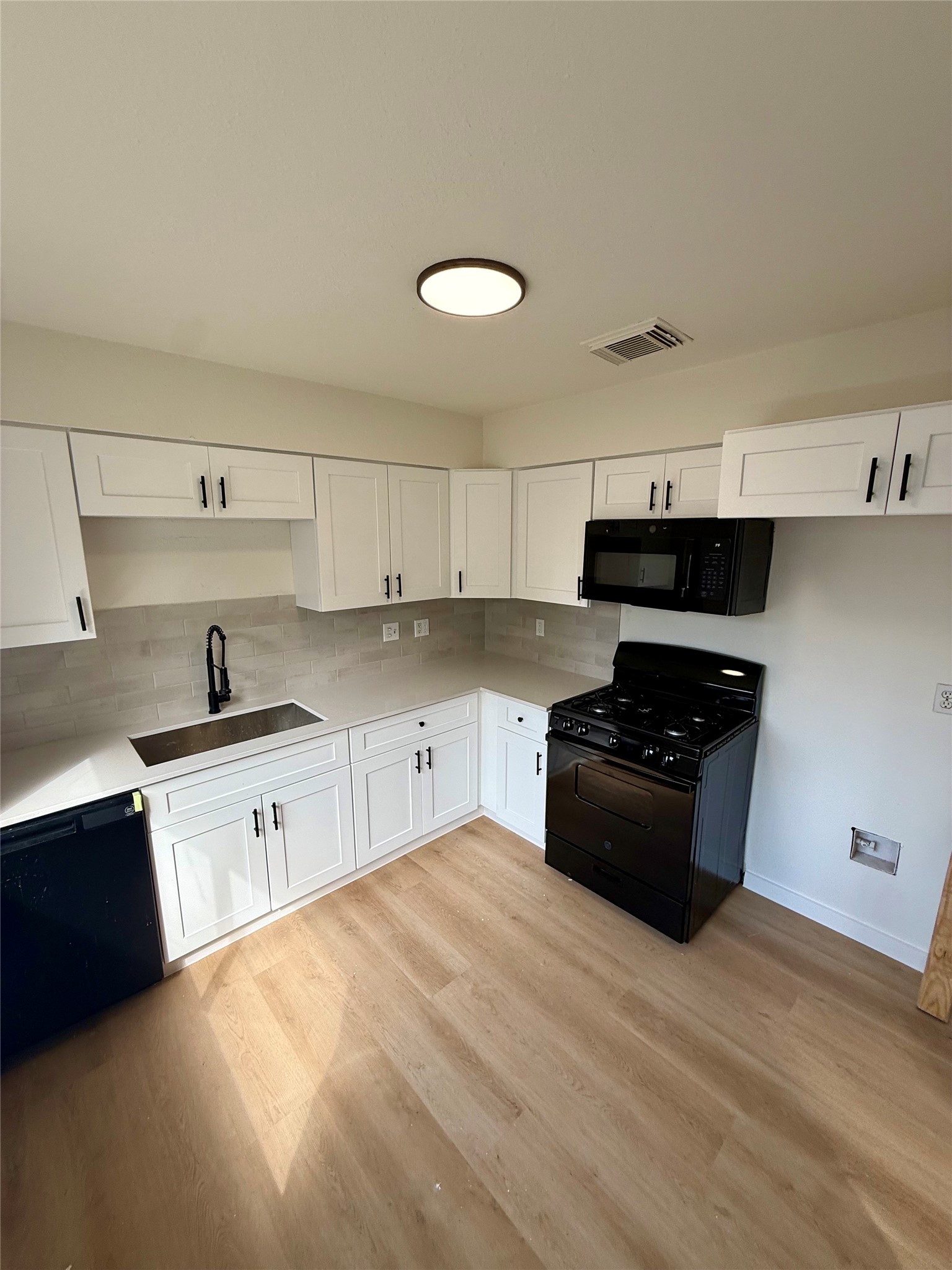 8619 Hazy Meadow Lane, Houston, TX 77040