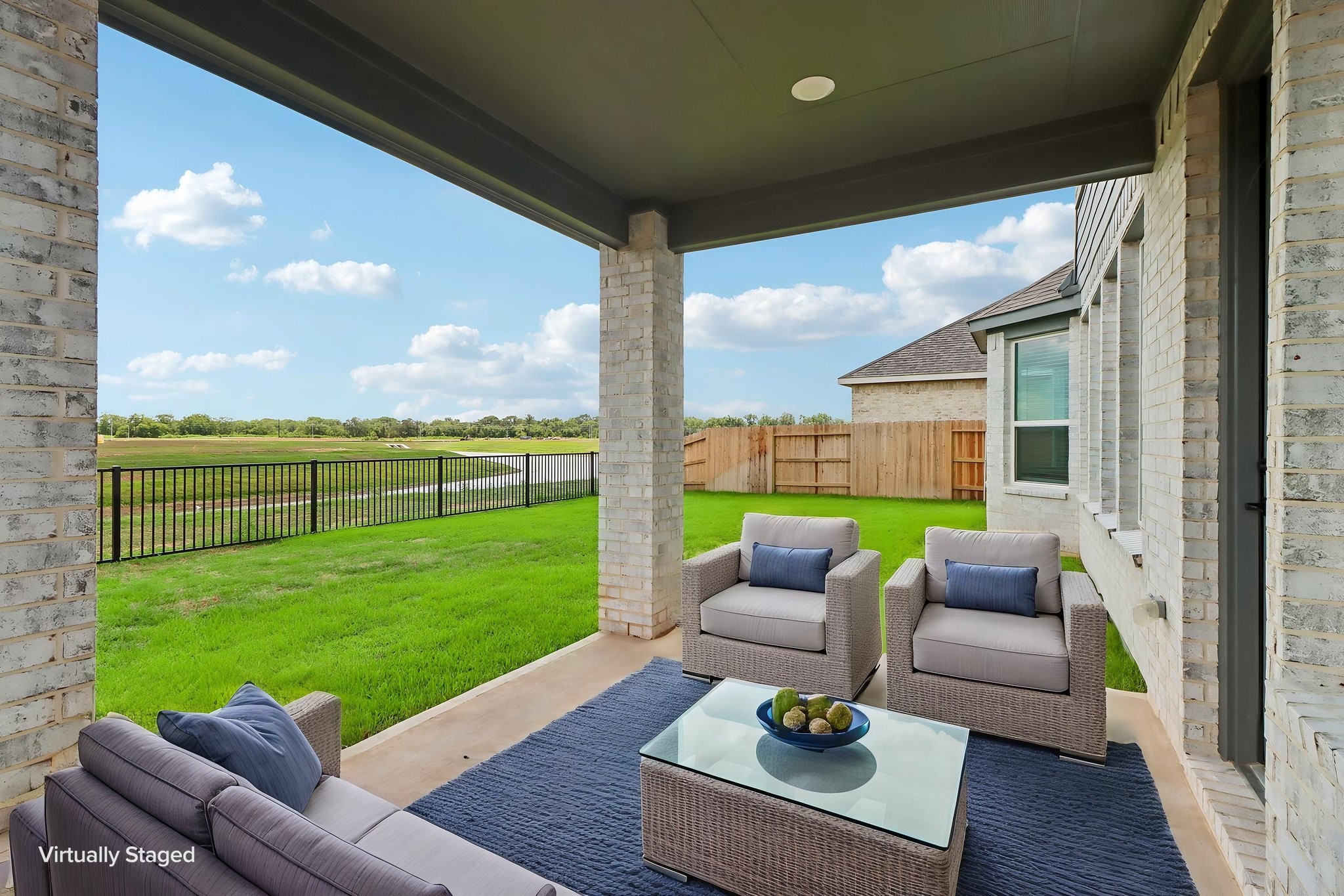 2822 Duchess Drive, Rosenberg, TX 77471