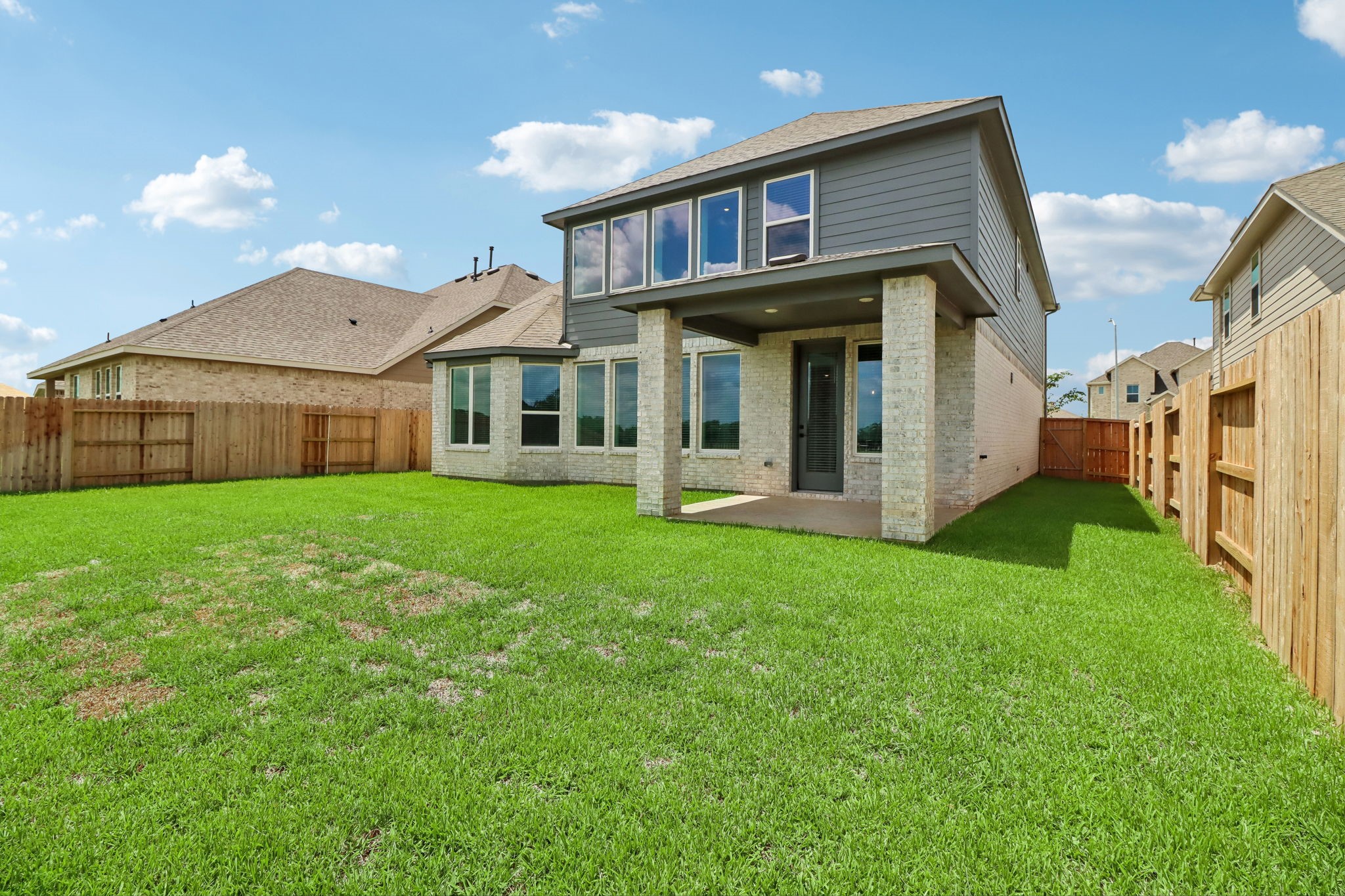 2822 Duchess Drive, Rosenberg, TX 77471