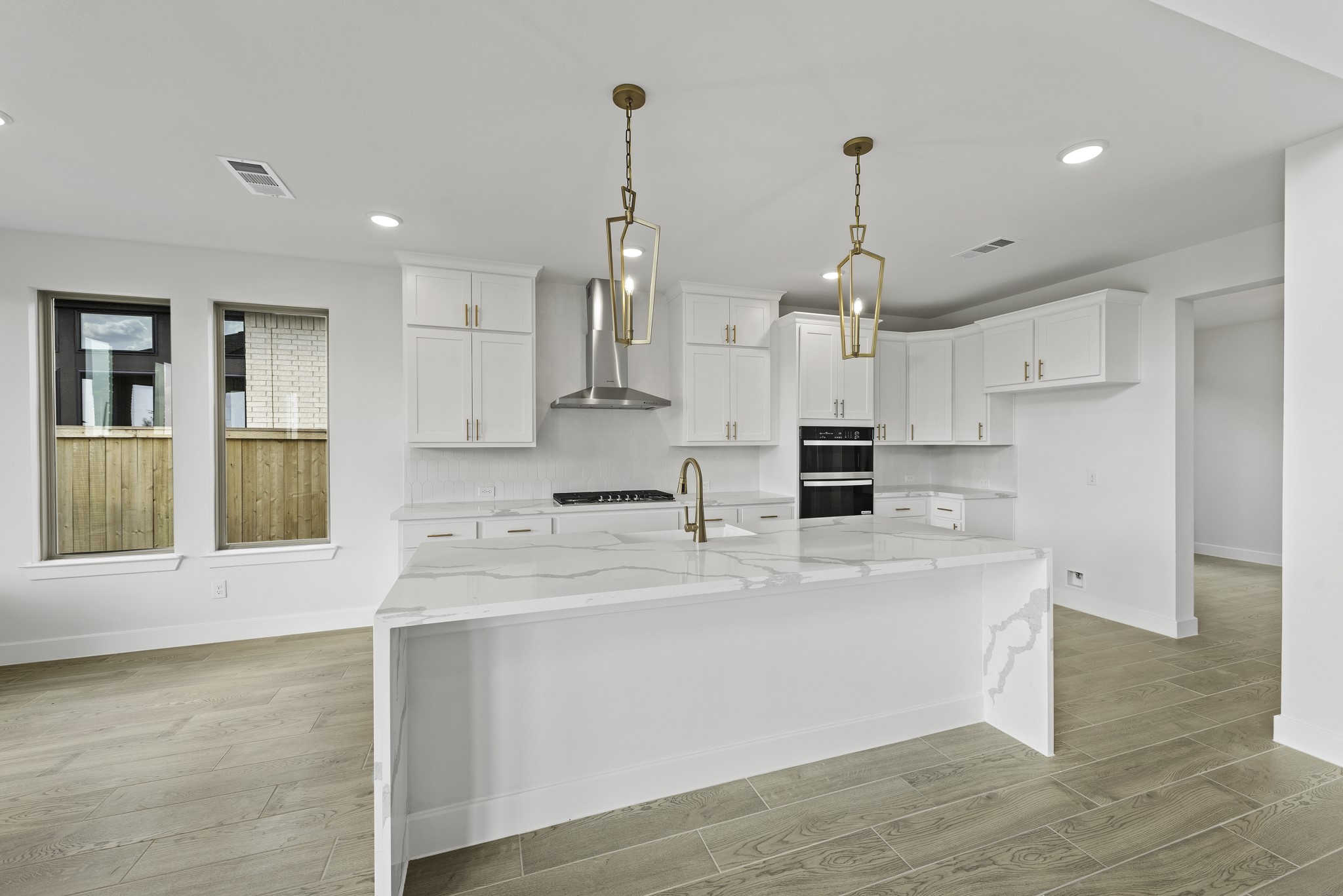 10615 Dina Yellow Drive, Cypress, TX 77433