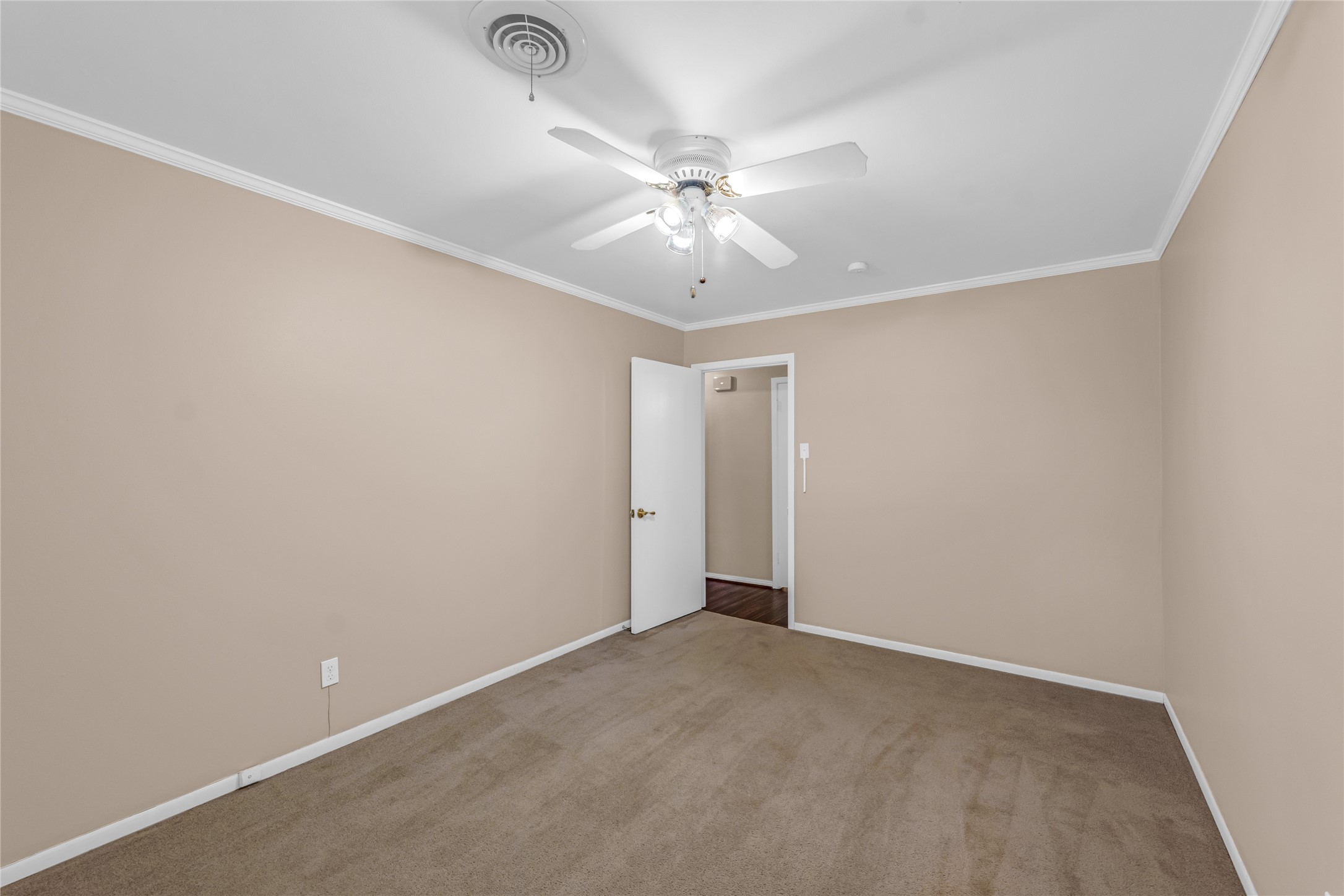 Another image of Third Bedroom