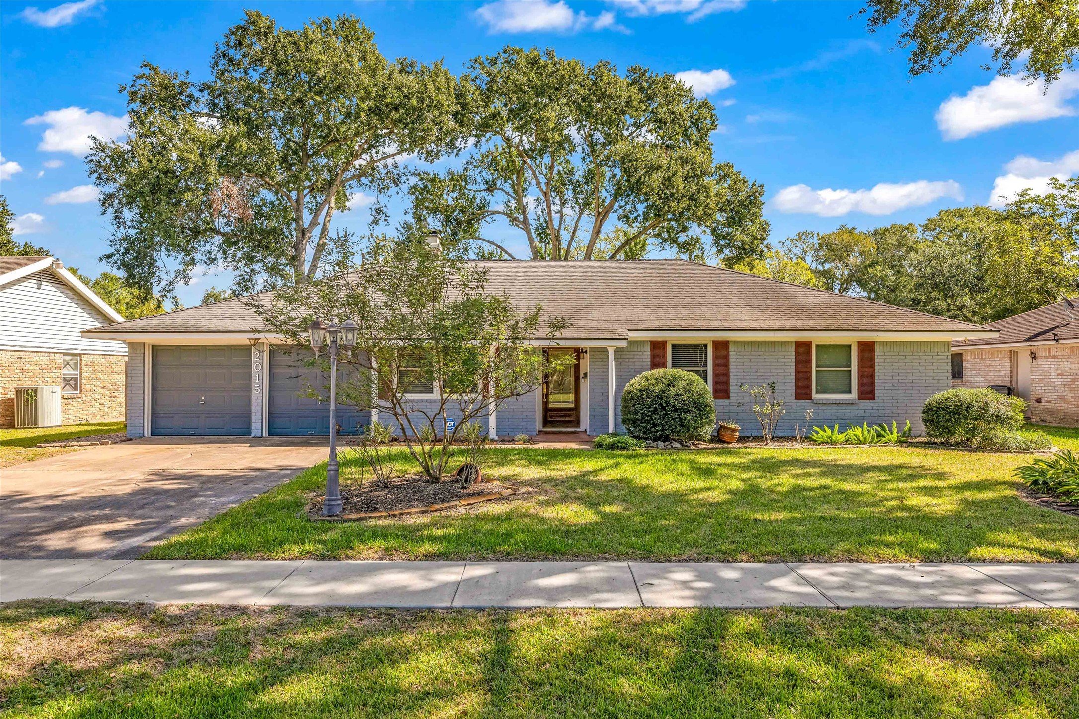 2015 West Street, Rosenberg, TX 77471 2015 West Street, Rosenberg, TX 77471
