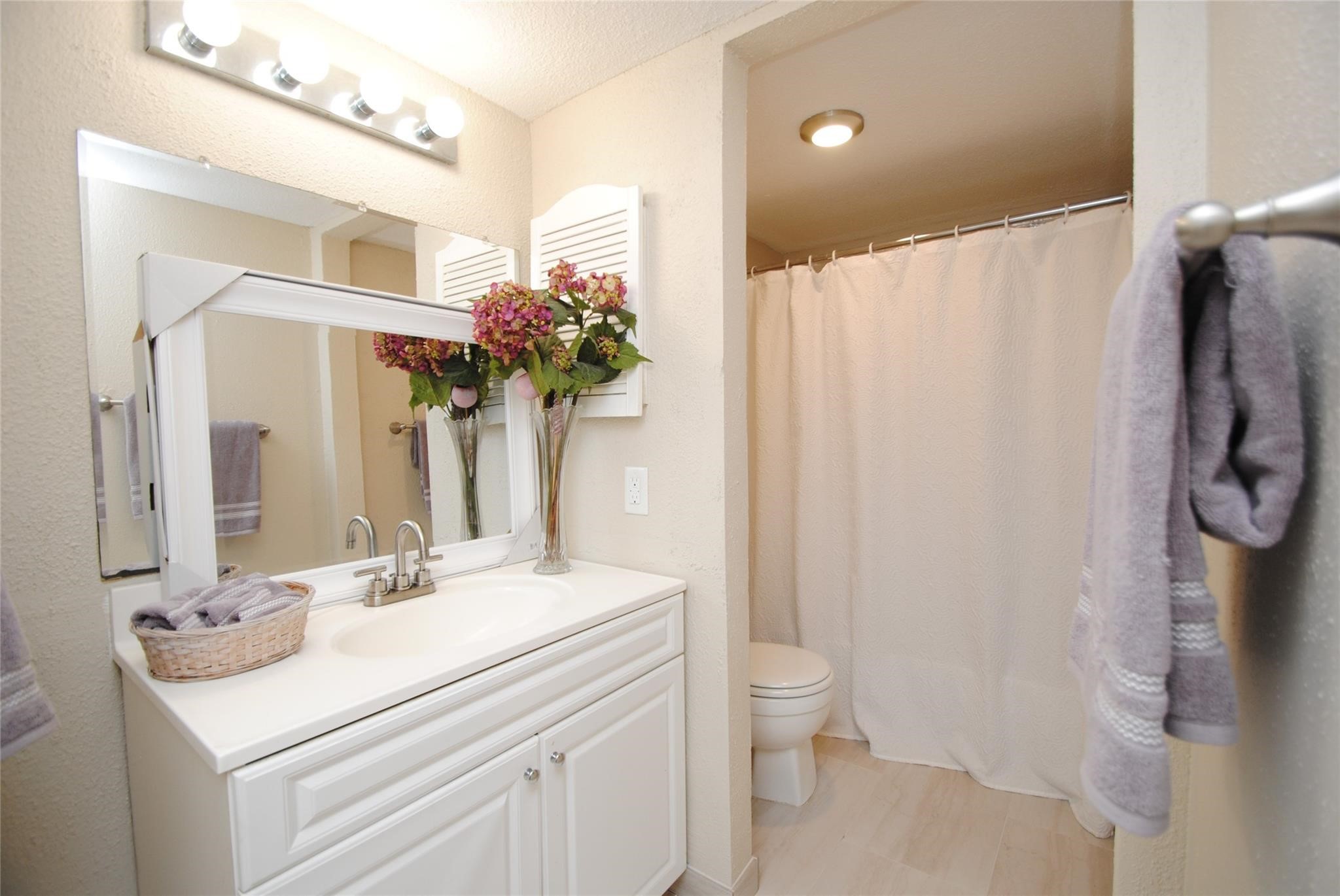 781 Country Place Drive, #2084, Houston, TX 77079
