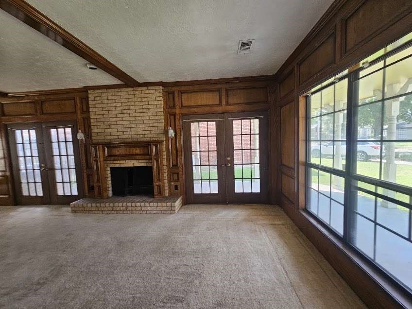 227 Wood Loop Street, Houston, TX 77015