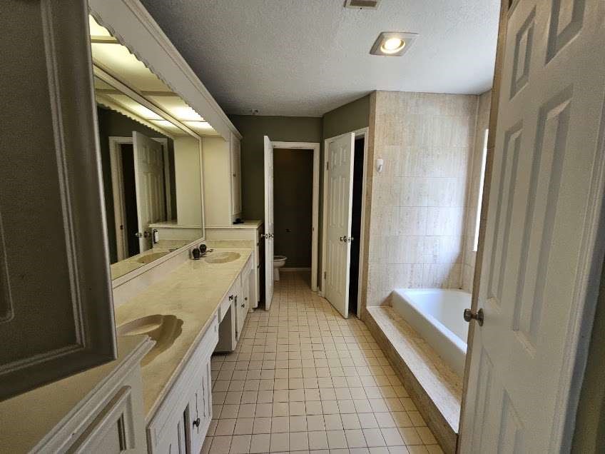 227 Wood Loop Street, Houston, TX 77015