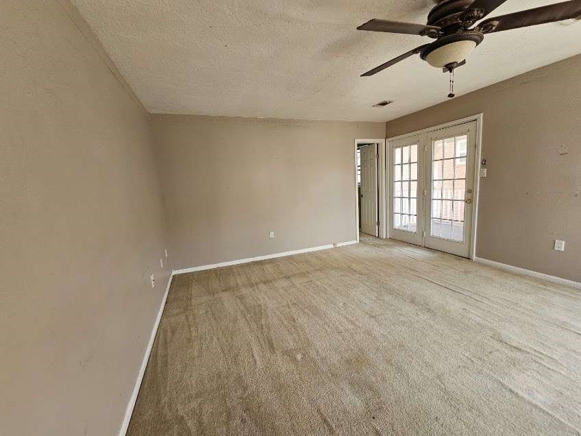227 Wood Loop Street, Houston, TX 77015