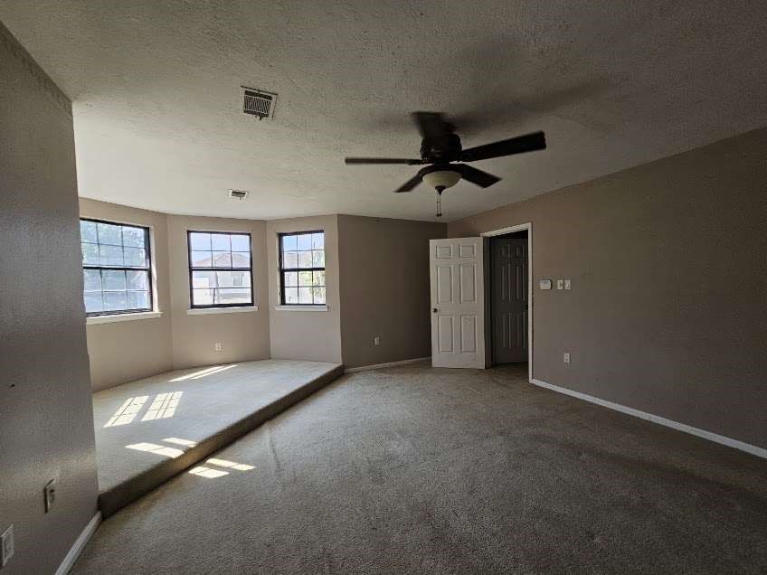 227 Wood Loop Street, Houston, TX 77015