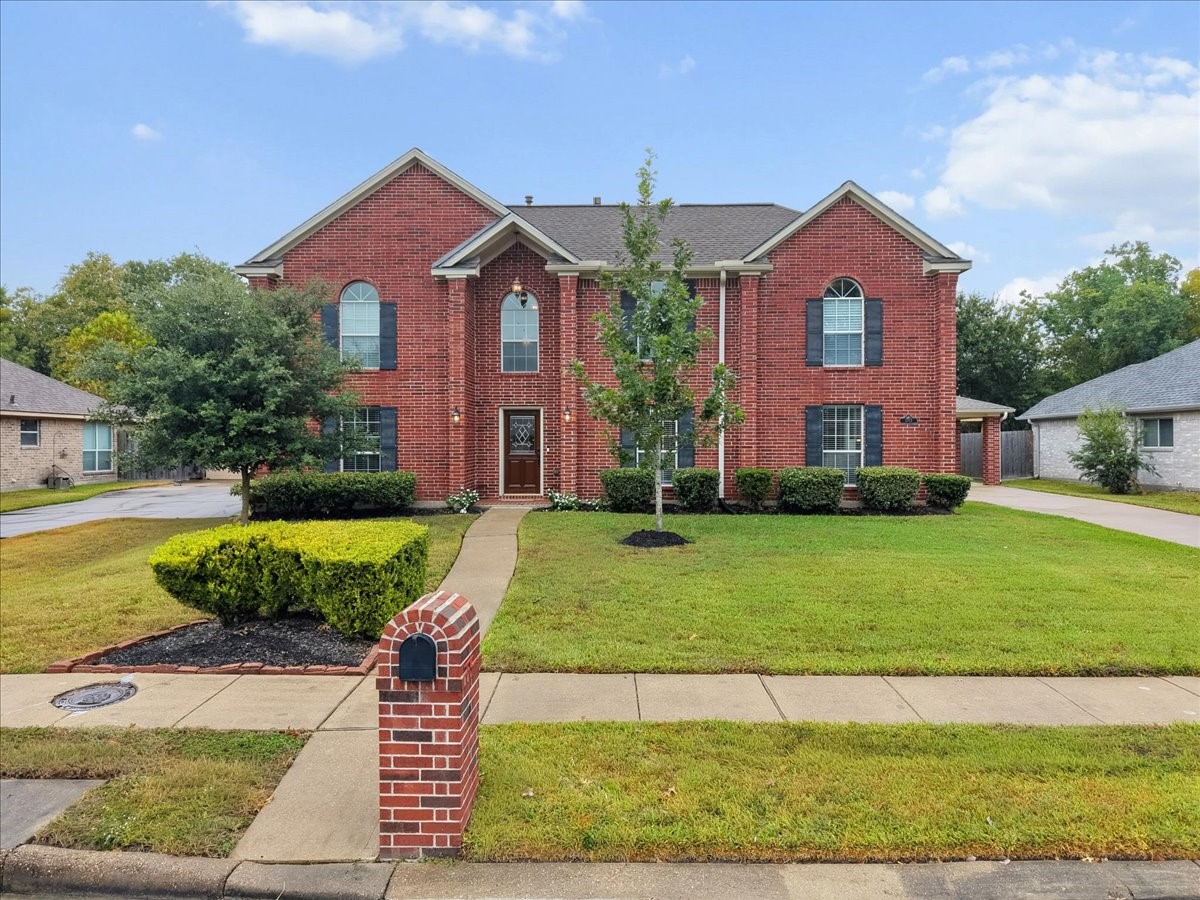2112 Indian Blanket Drive, League City, TX 77573
