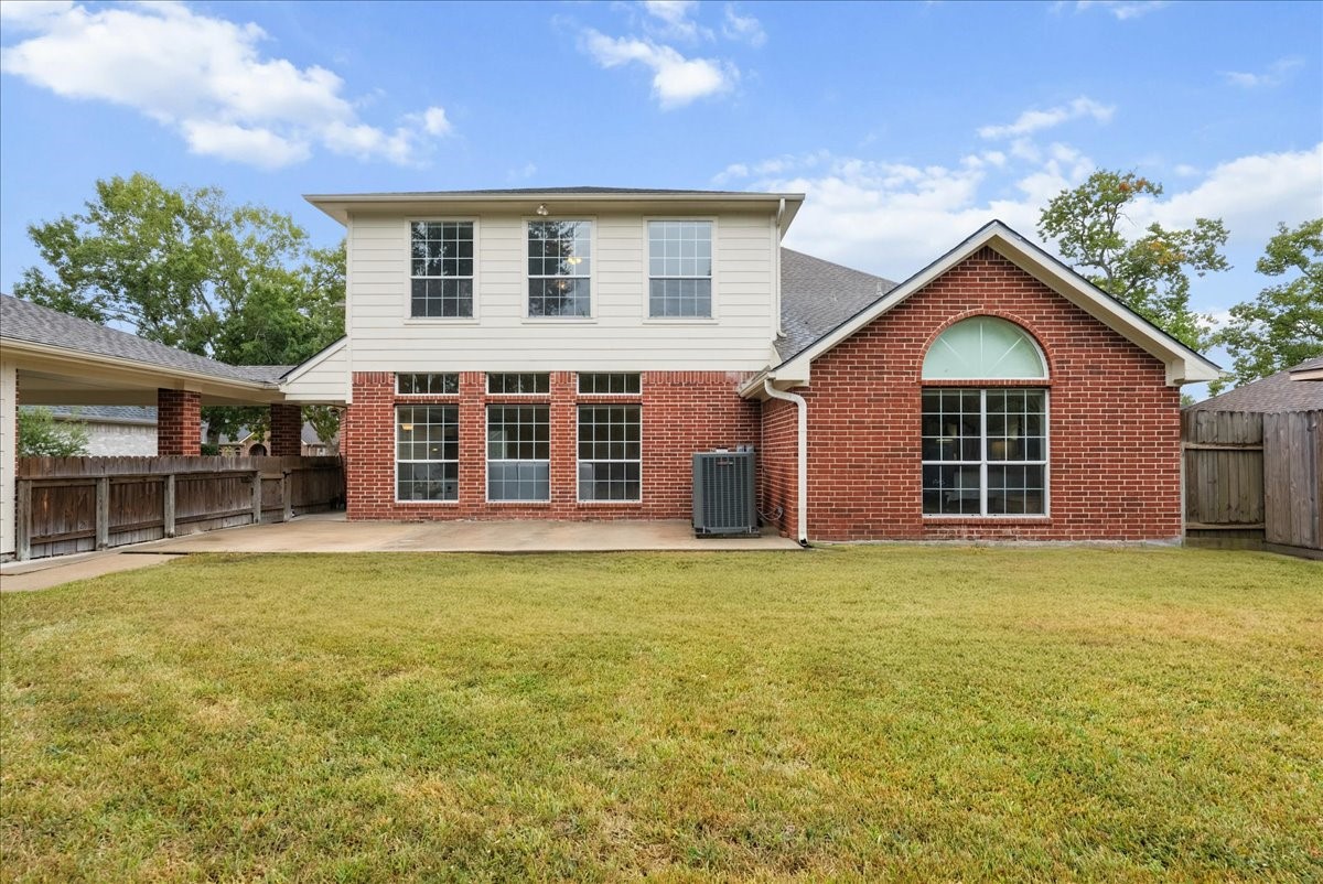 2112 Indian Blanket Drive, League City, TX 77573