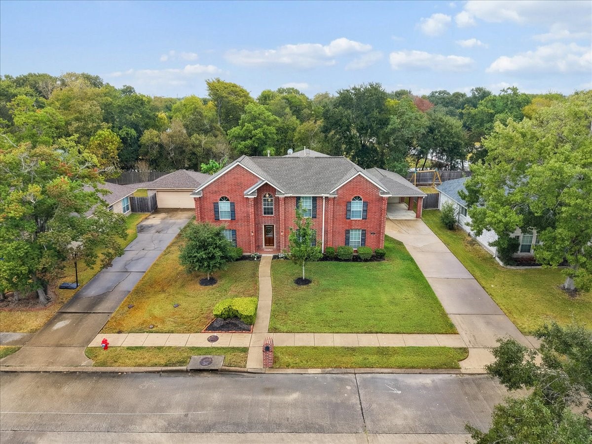 2112 Indian Blanket Drive, League City, TX 77573