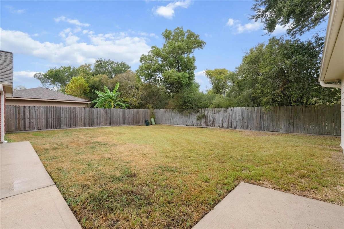 2112 Indian Blanket Drive, League City, TX 77573