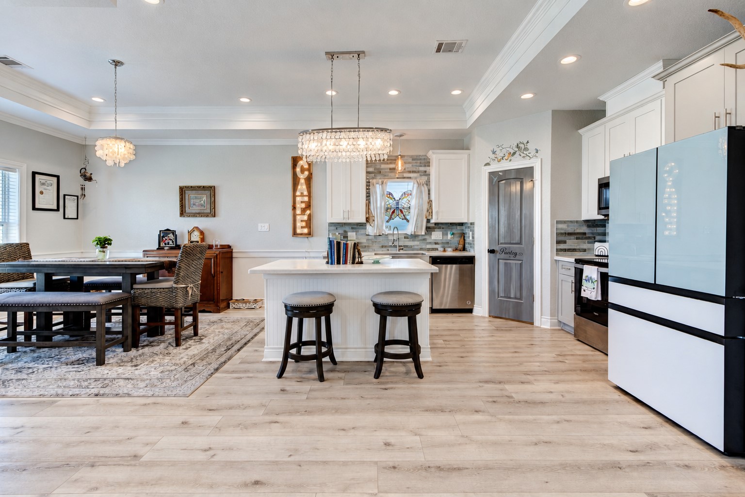 12839 E Conquistador Drive, Galveston, TX 77554
