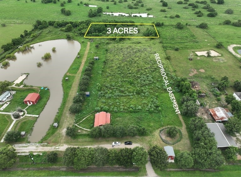 7702 Vincik Ehlert Road, Rosenberg, TX 77471