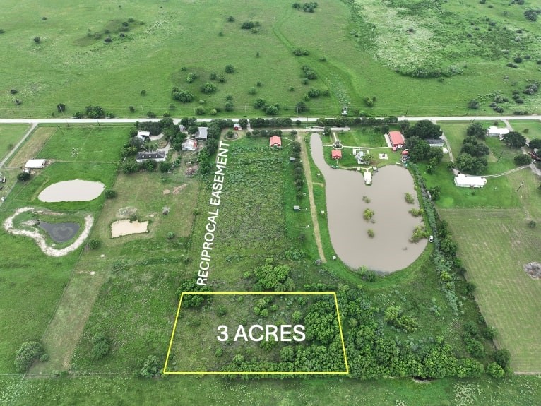 7702 Vincik Ehlert Road, Rosenberg, TX 77471