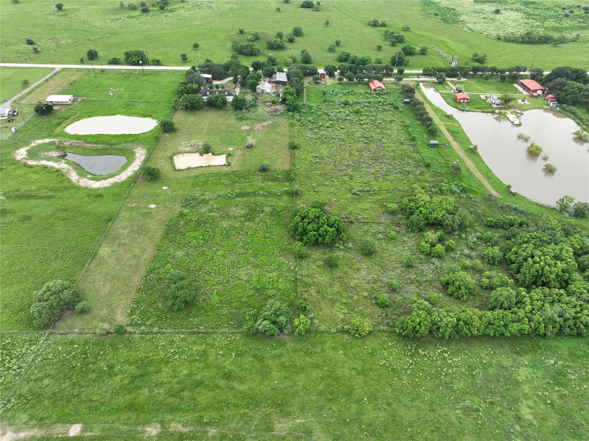 7702 Vincik Ehlert Road, Rosenberg, TX 77471