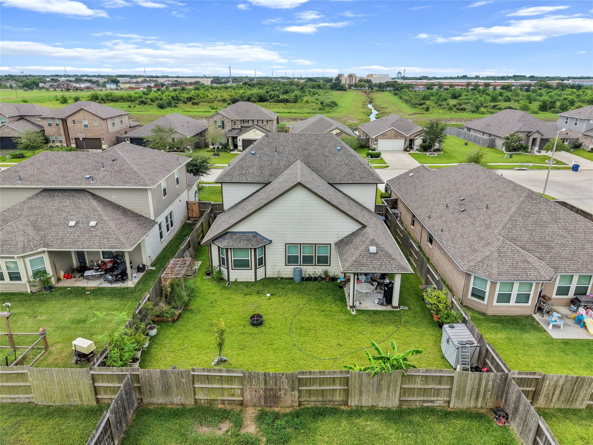 10112 Hermann Trace, Texas City, TX 77591