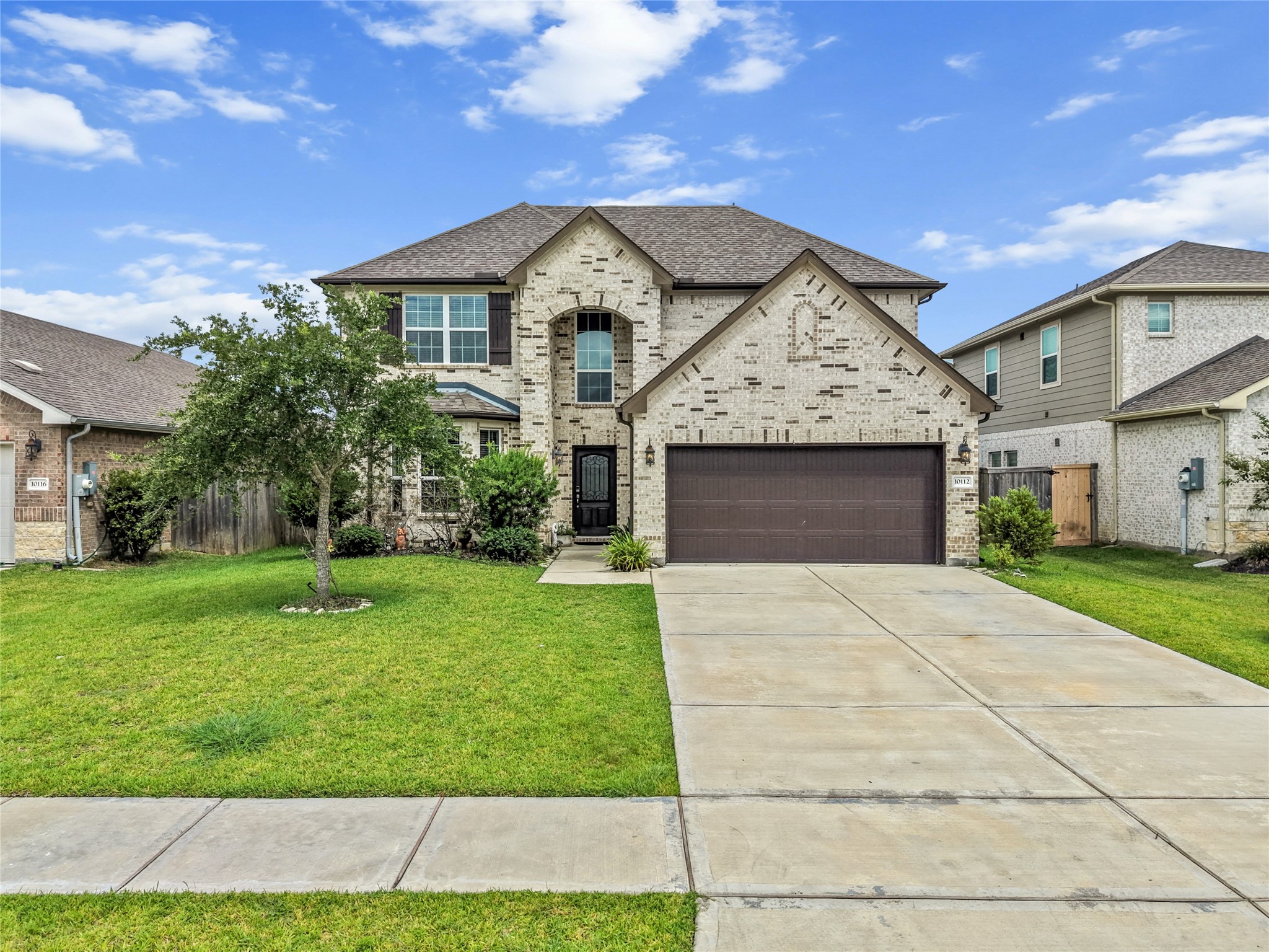 10112 Hermann Trace, Texas City, TX 77591