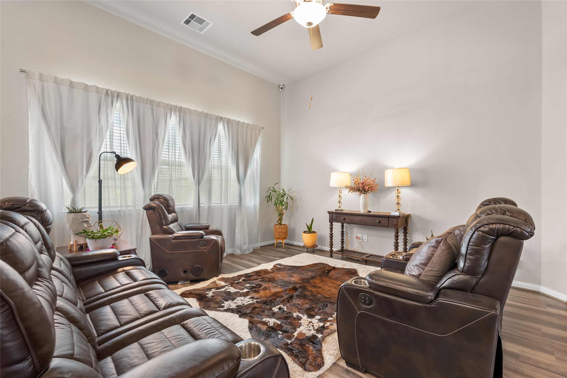 10112 Hermann Trace, Texas City, TX 77591