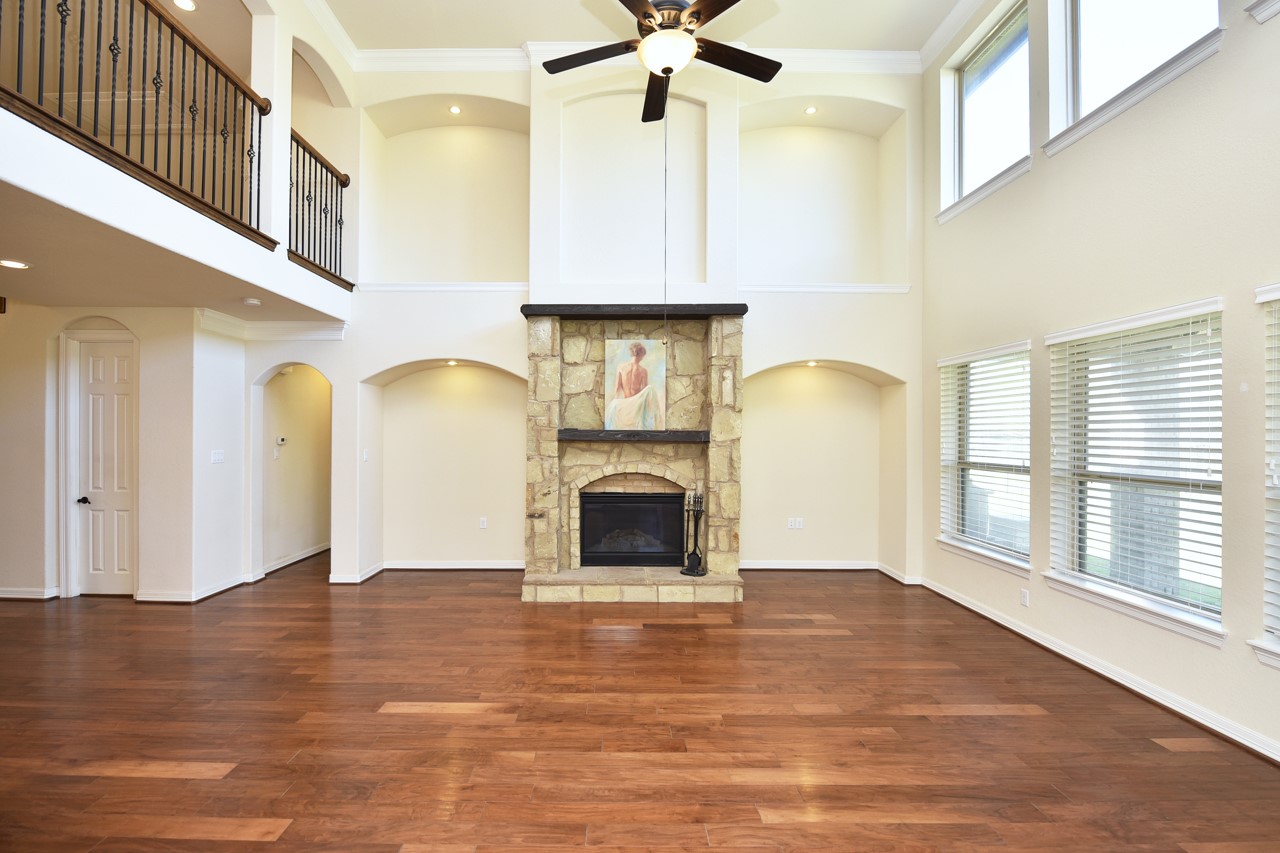 6010 Crystal Water Drive, Richmond, TX 77406