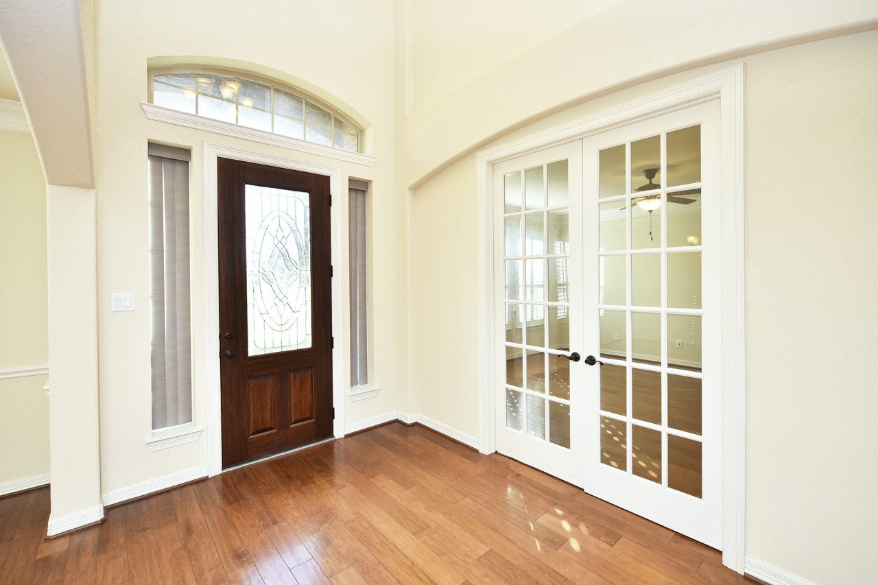 6010 Crystal Water Drive, Richmond, TX 77406 6010 Crystal Water Drive, Richmond, TX 77406