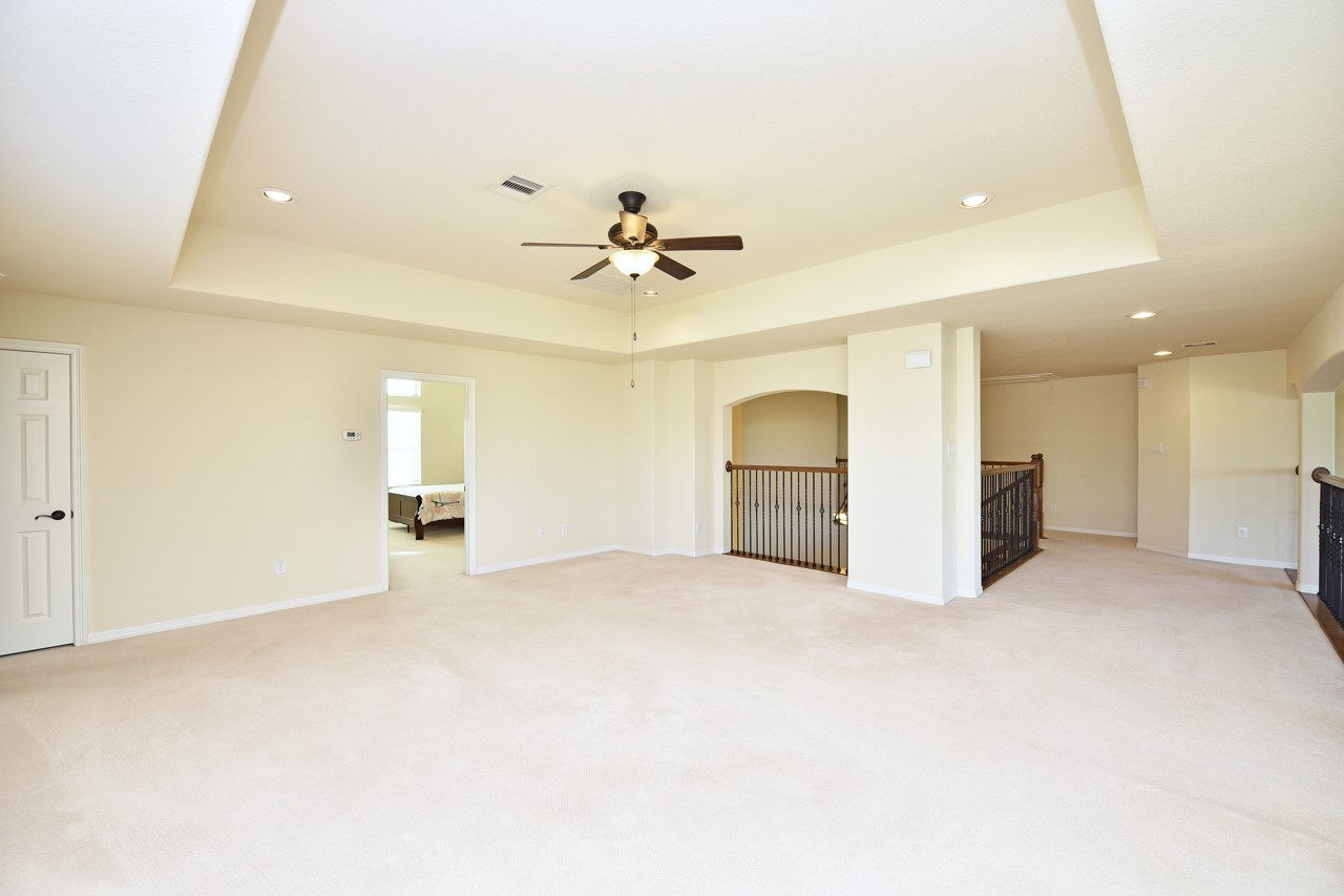 6010 Crystal Water Drive, Richmond, TX 77406