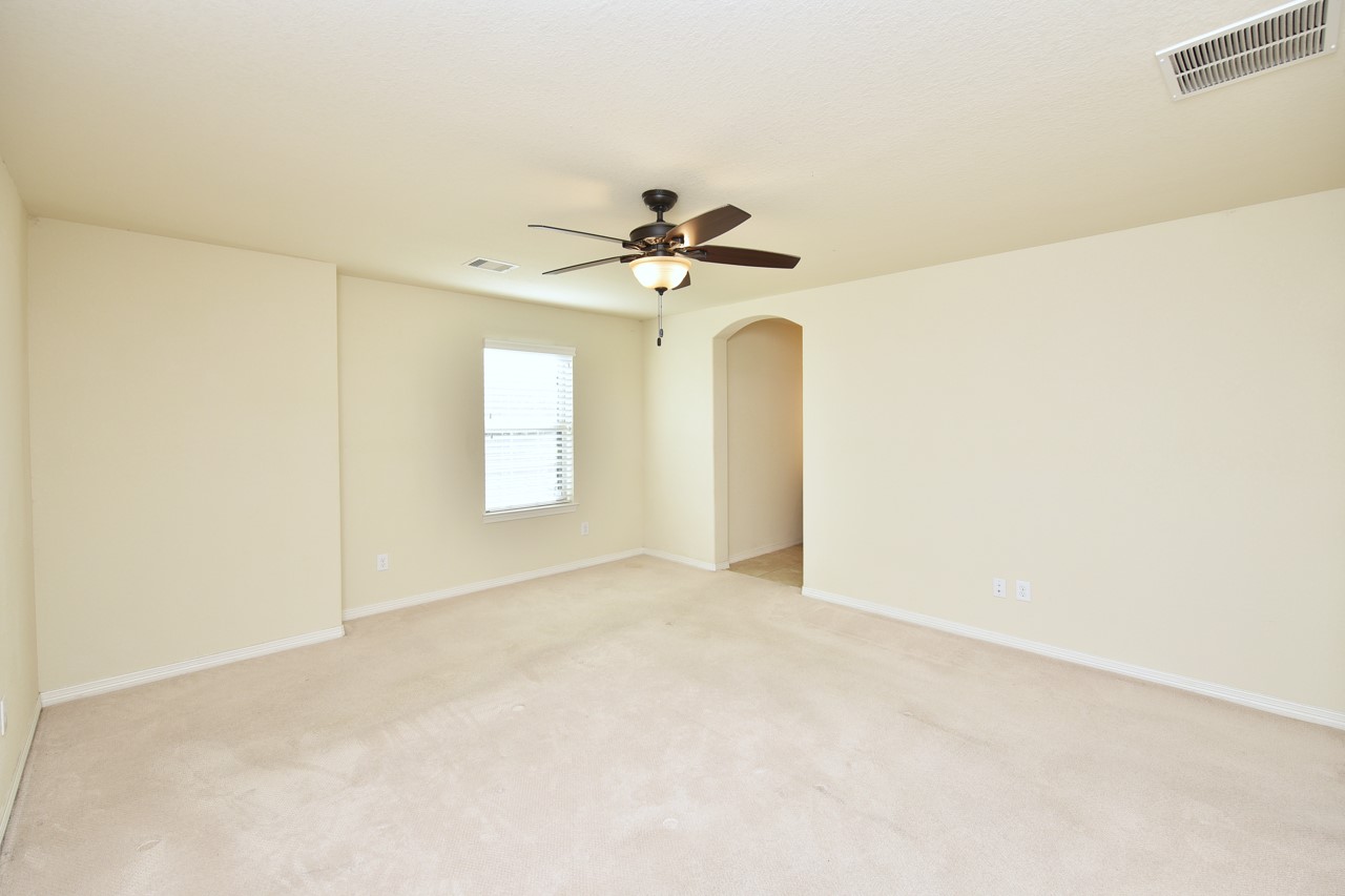6010 Crystal Water Drive, Richmond, TX 77406
