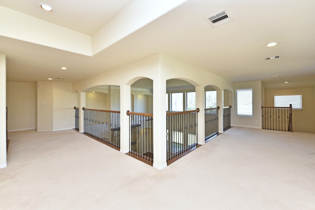 6010 Crystal Water Drive, Richmond, TX 77406