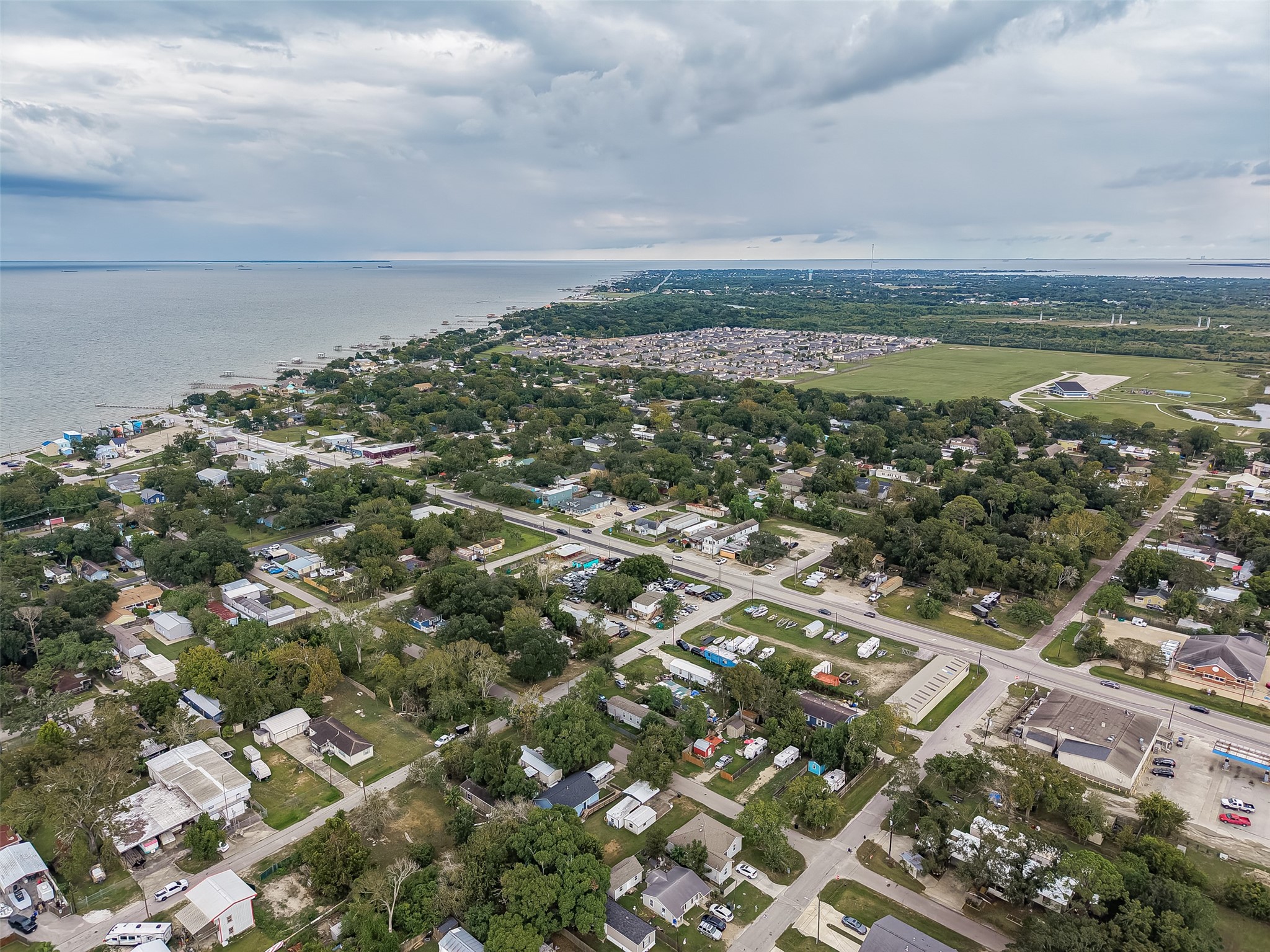 4447 5th Street, Bacliff, TX 77518