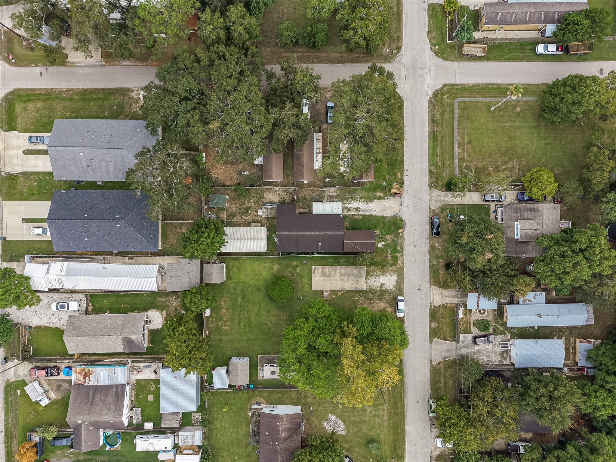 4447 5th Street, Bacliff, TX 77518