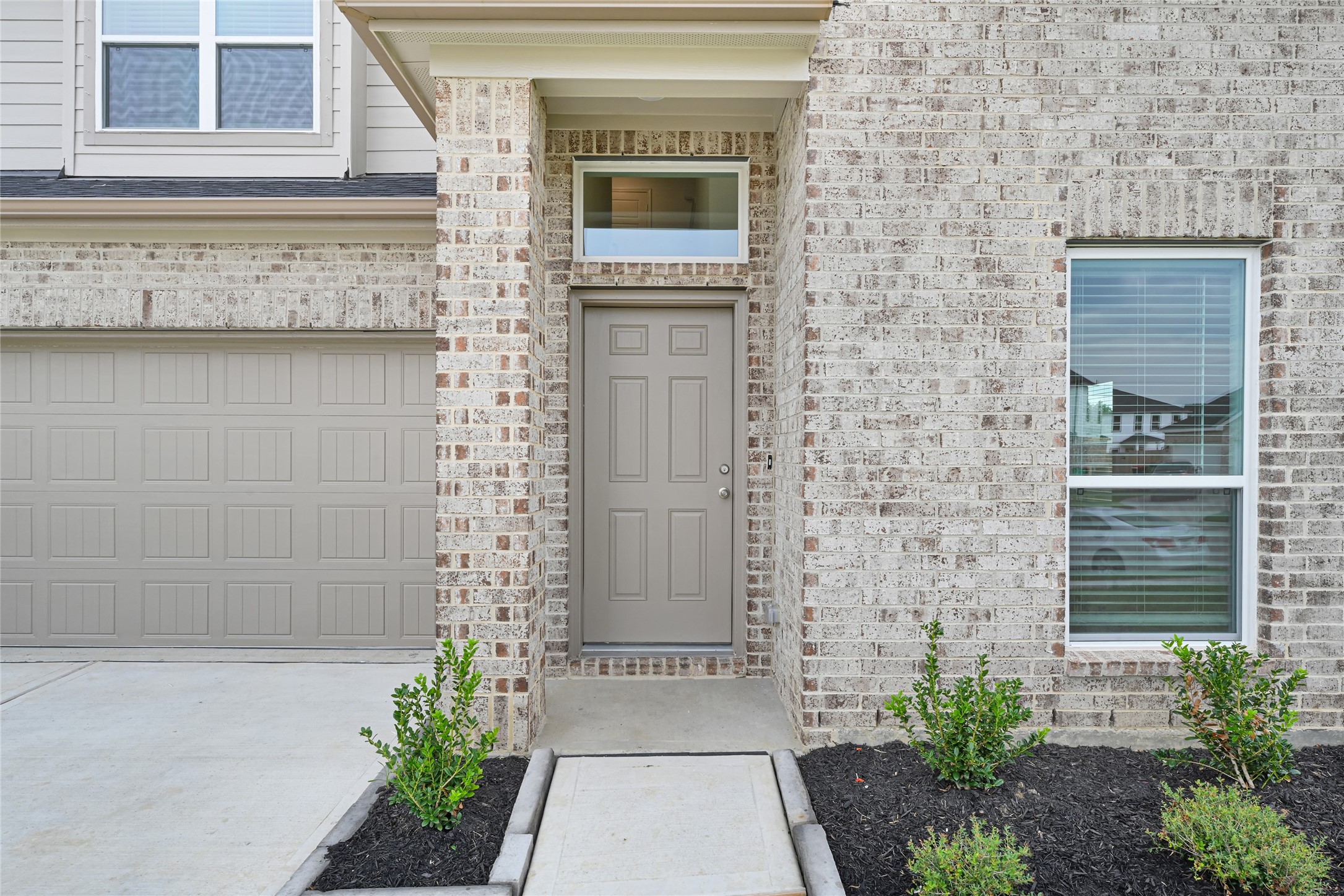 2106 Rosillo Brook Drive, Baytown, TX 77521