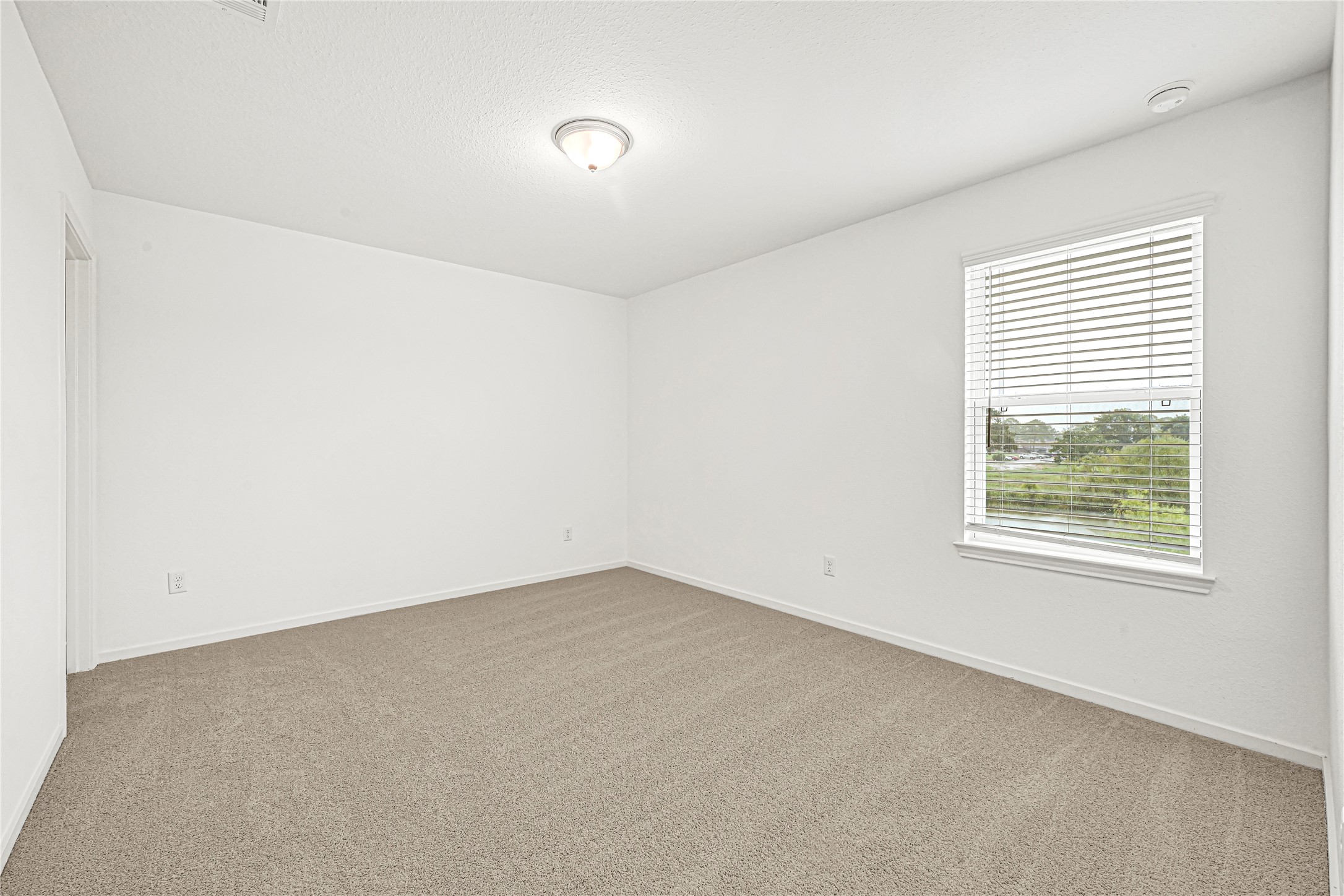 2106 Rosillo Brook Drive, Baytown, TX 77521