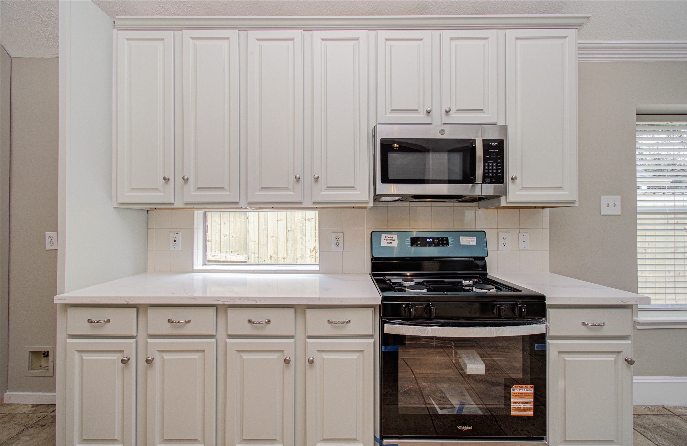 6801 Paigetree Lane, Pearland, TX 77584