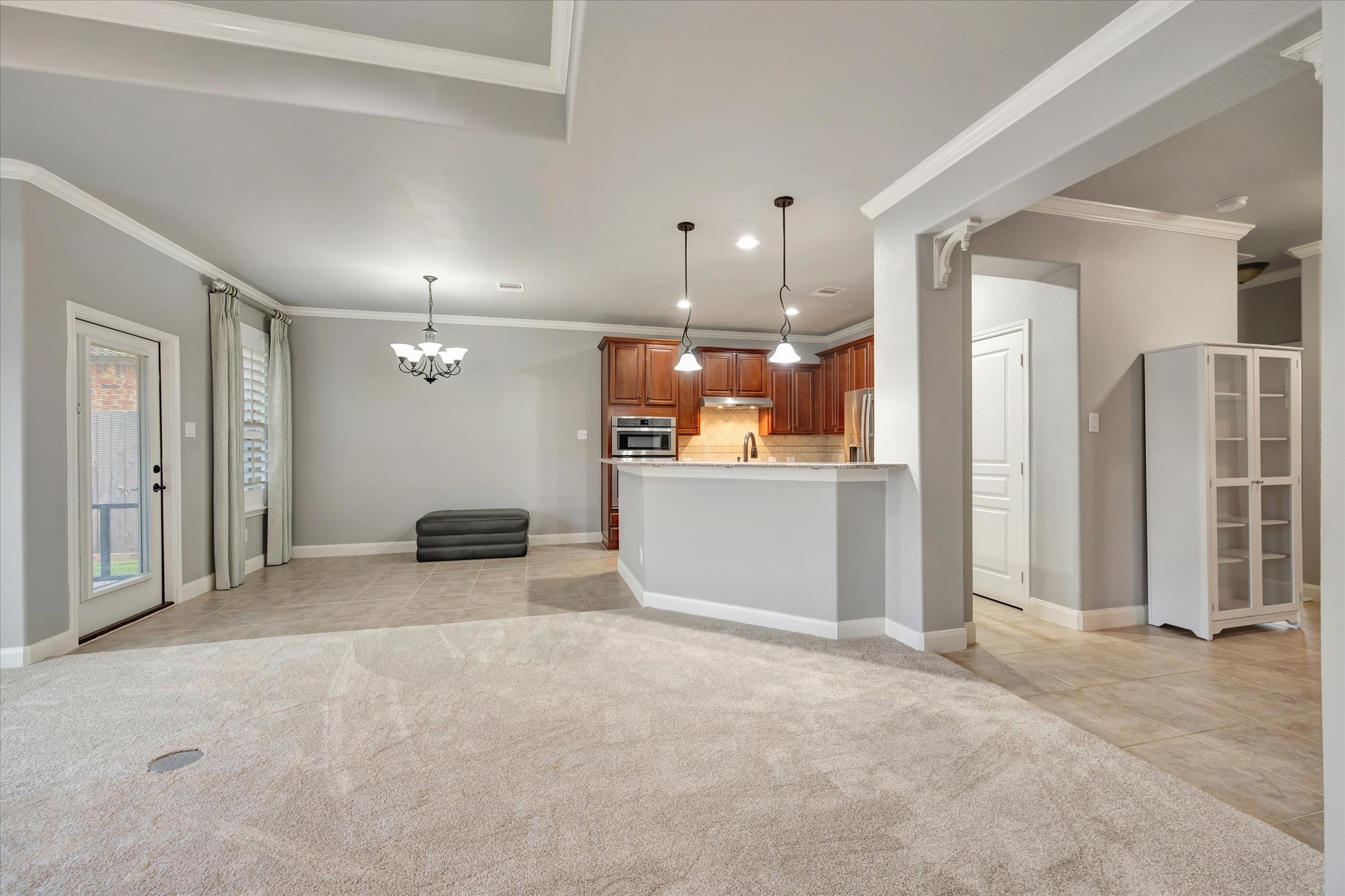 1541 Tuscan Village Drive, League City, TX 77573