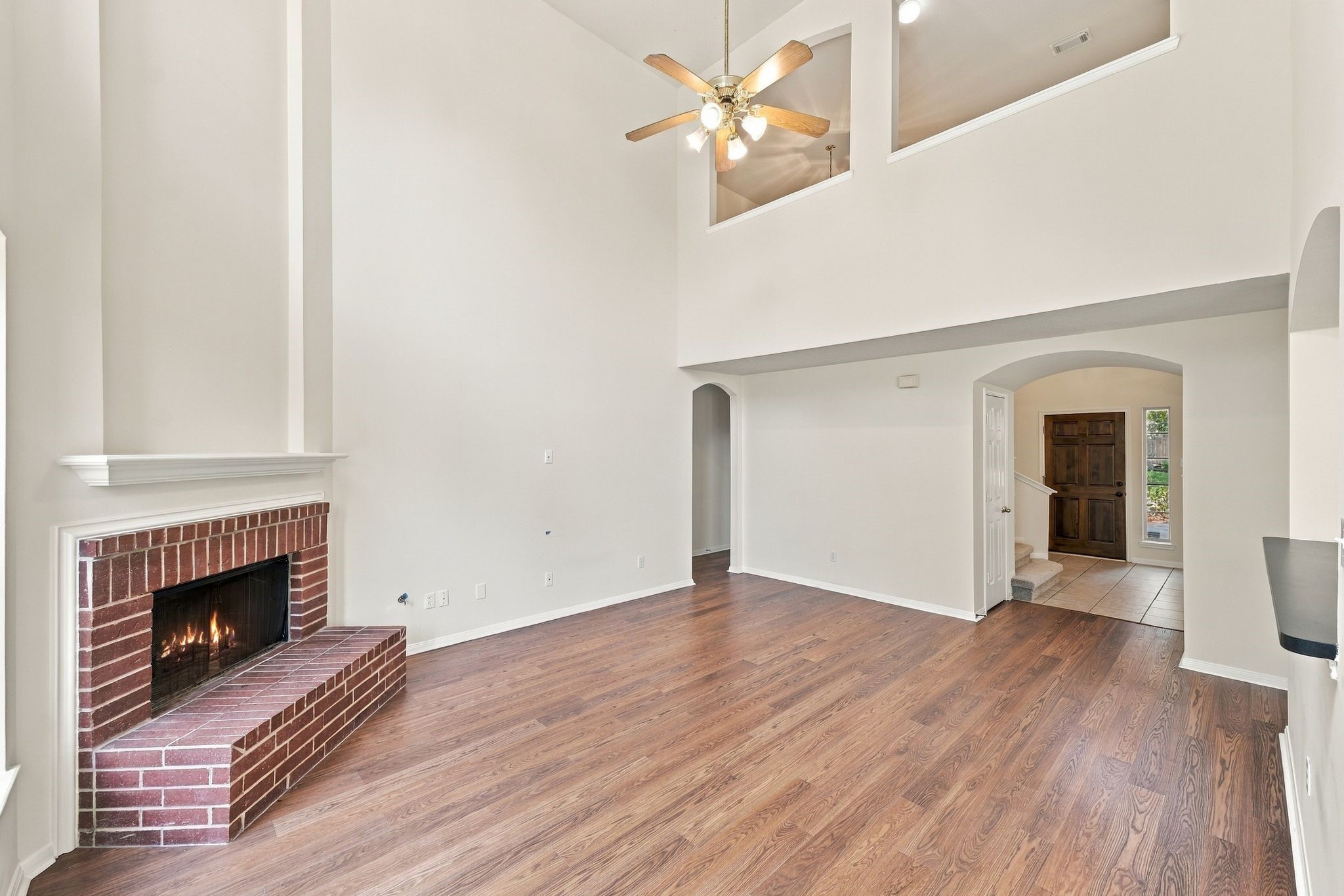 10 Orchid Grove Place, Conroe, TX 77385