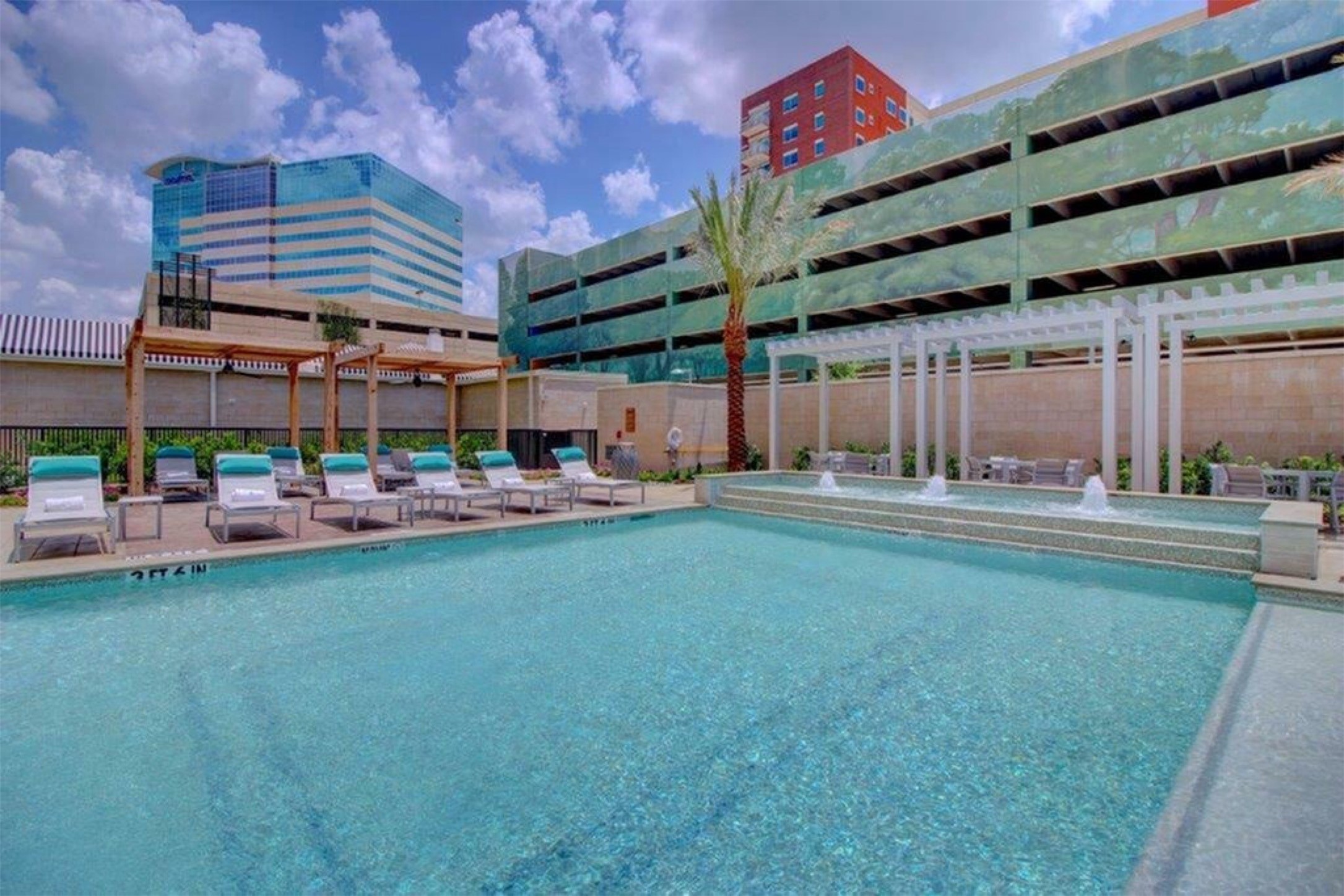 9787 Katy Freeway, #1601, Houston, TX 77024