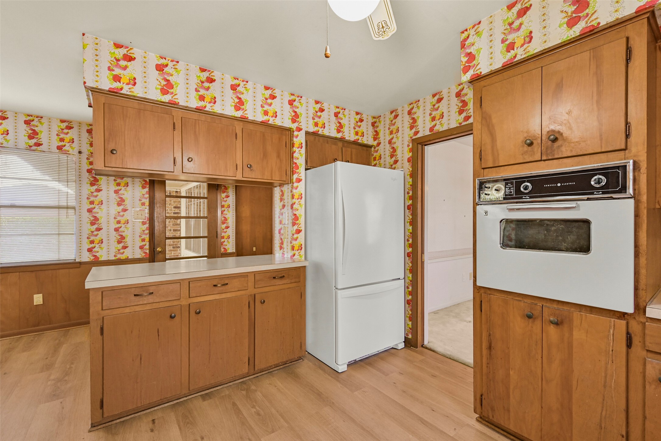 2101 Willow Dell Drive, Seabrook, TX 77586