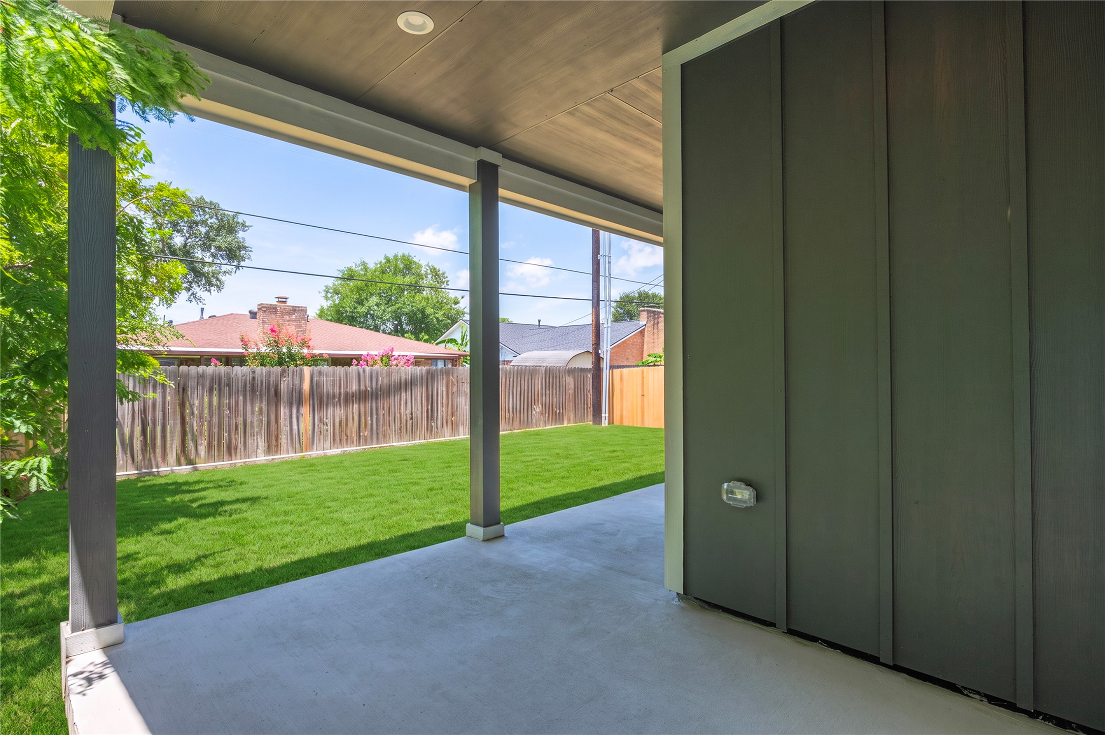 2410 28th Ave N, Texas City, TX 77590