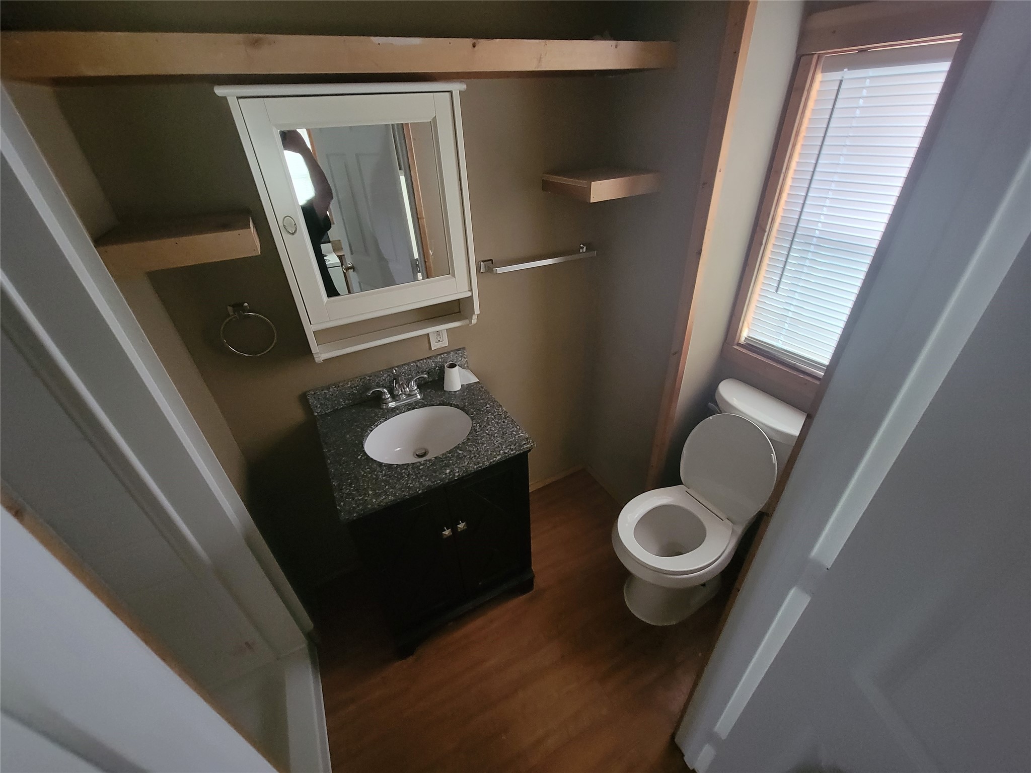 Bottom bathroom Bottom bathroom