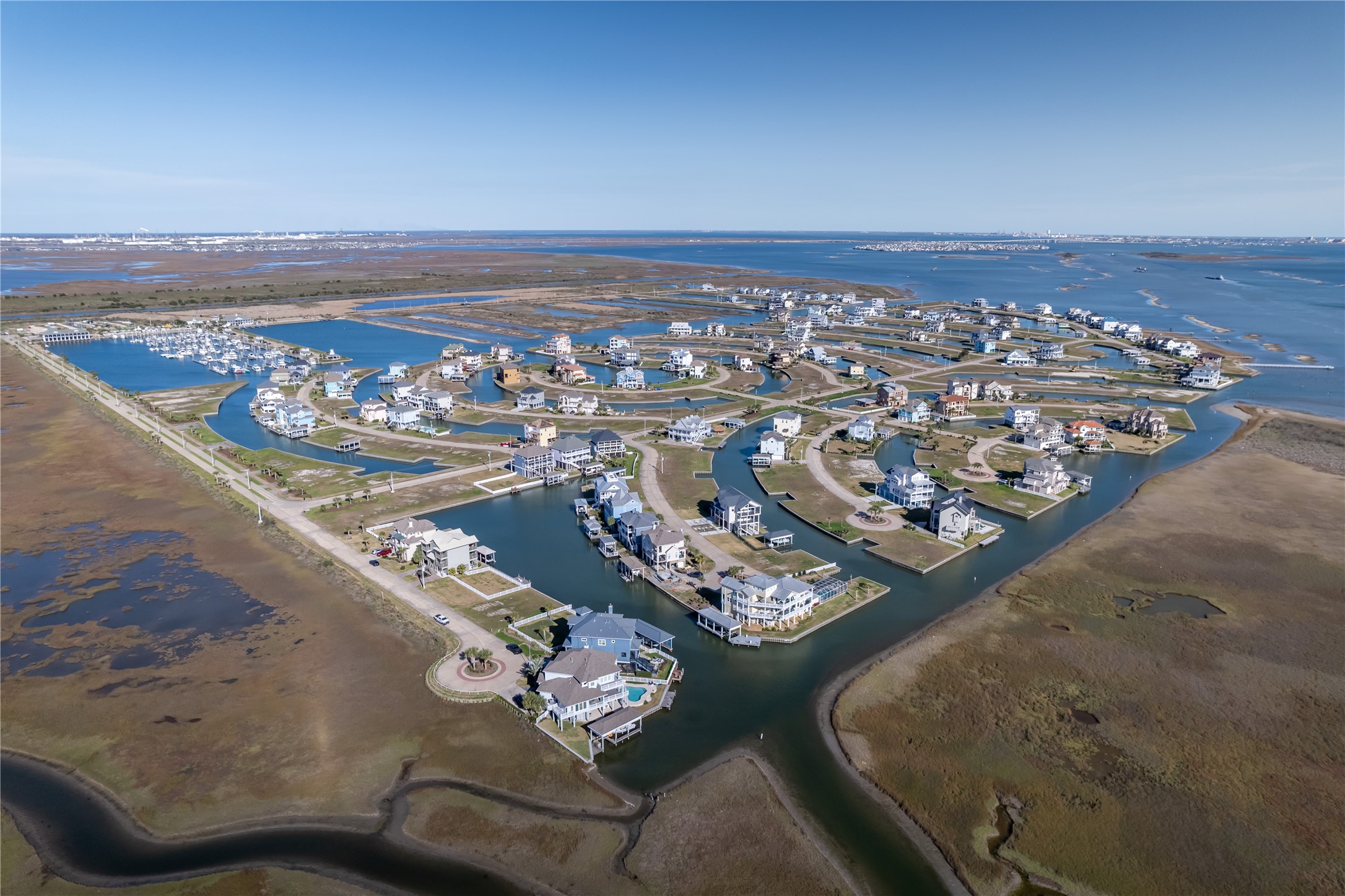 45 Shell Key, Hitchcock, TX 77563