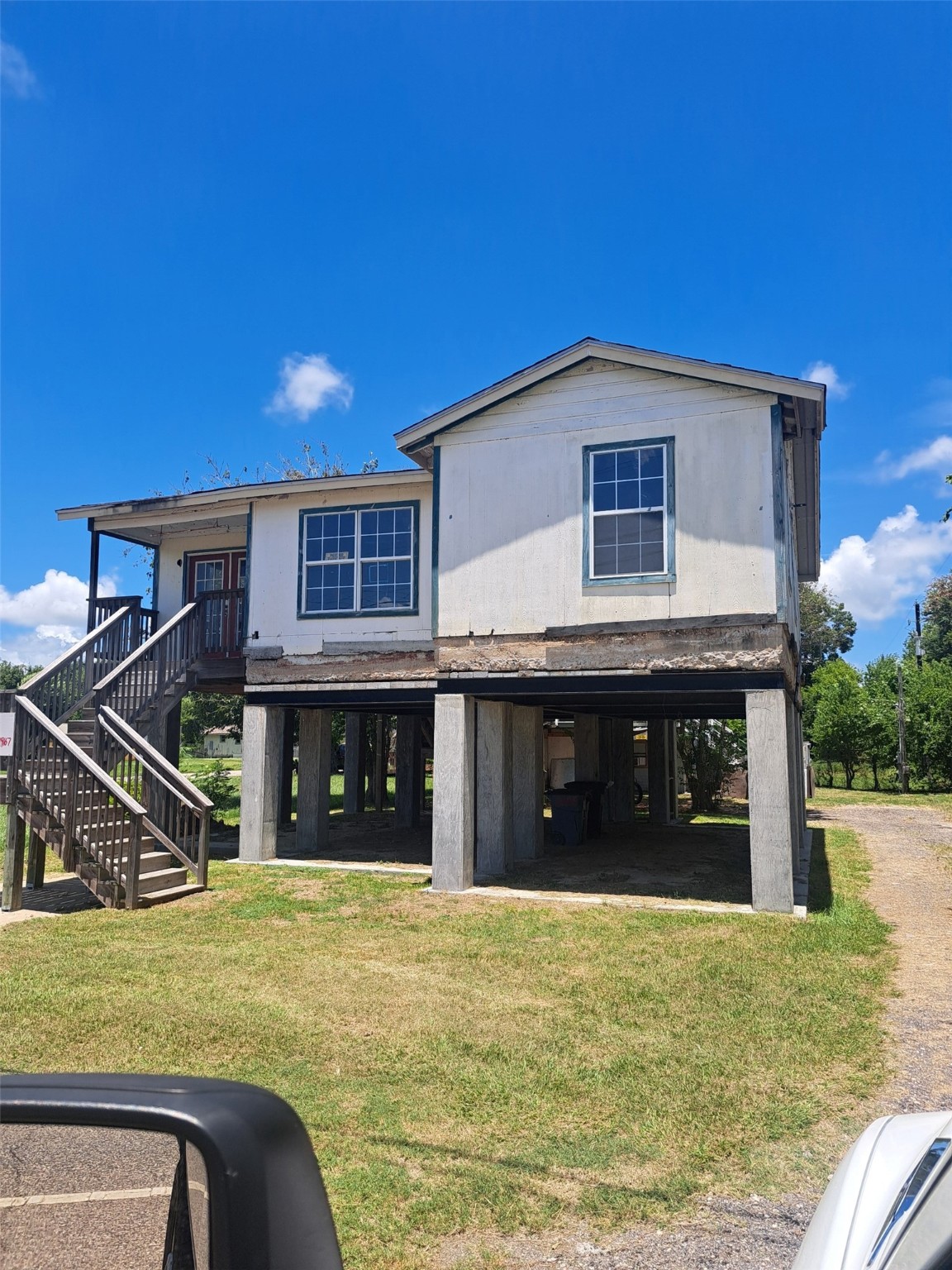 6106 Highway 6, Hitchcock, TX 77563 6106 Highway 6, Hitchcock, TX 77563