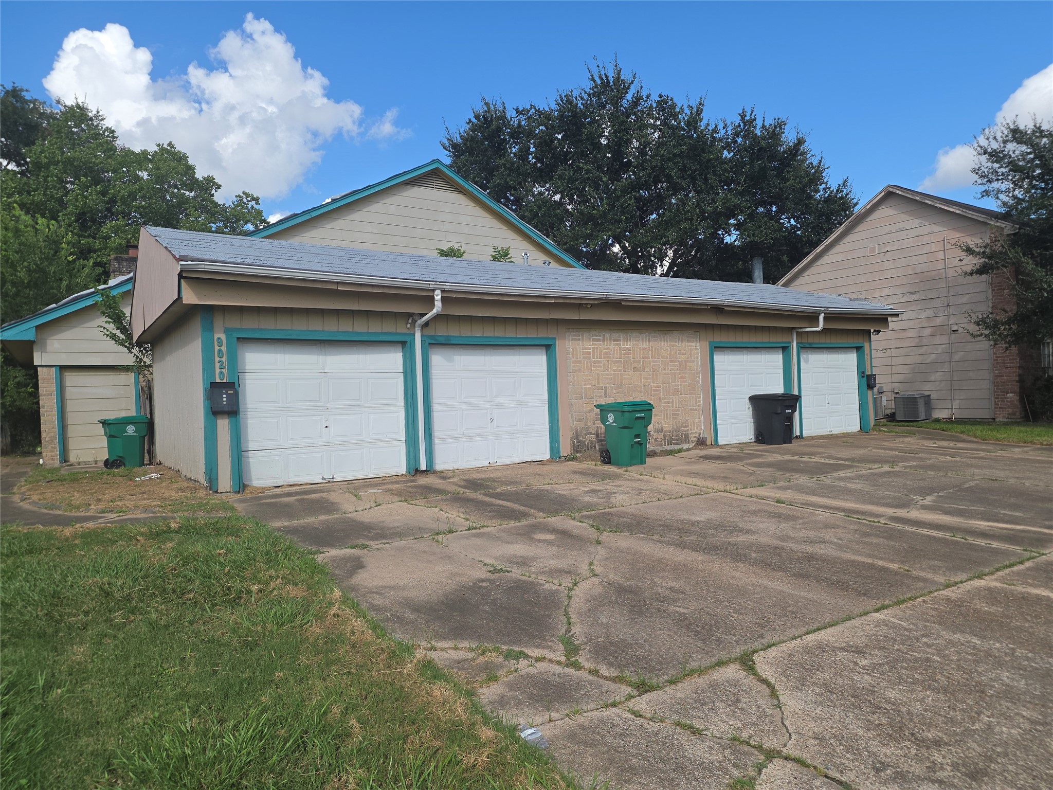 9018 Triola Lane, Houston, TX 77036