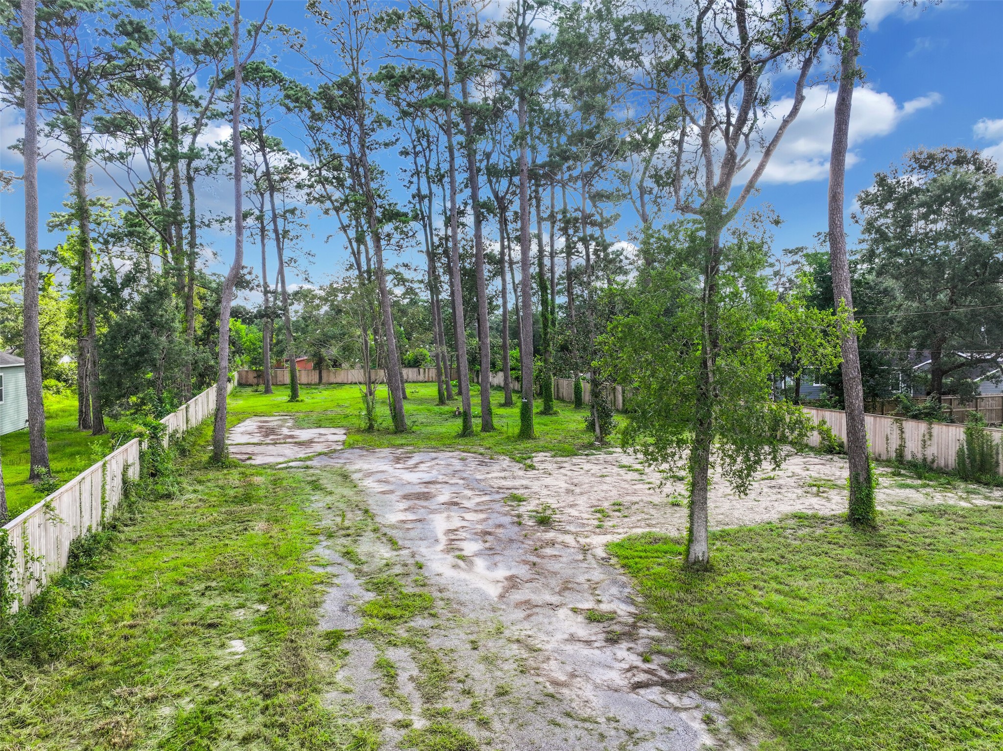 3219 Oak Drive, Dickinson, TX 77539 3219 Oak Drive, Dickinson, TX 77539