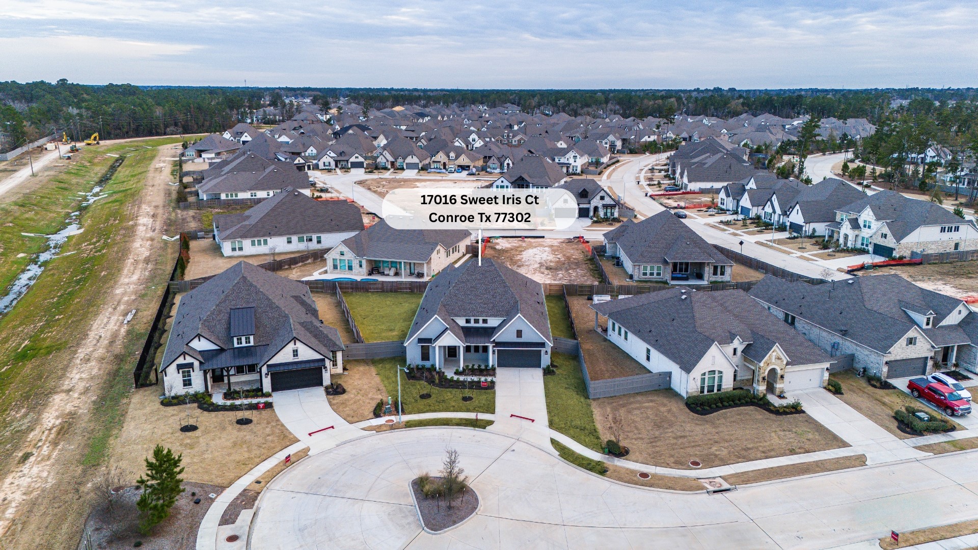 Amazing aerial photo of 17016 Sweet Iris Court in the community of ARTAVIA. Amazing aerial photo of 17016 Sweet Iris Court in the community of ARTAVIA.