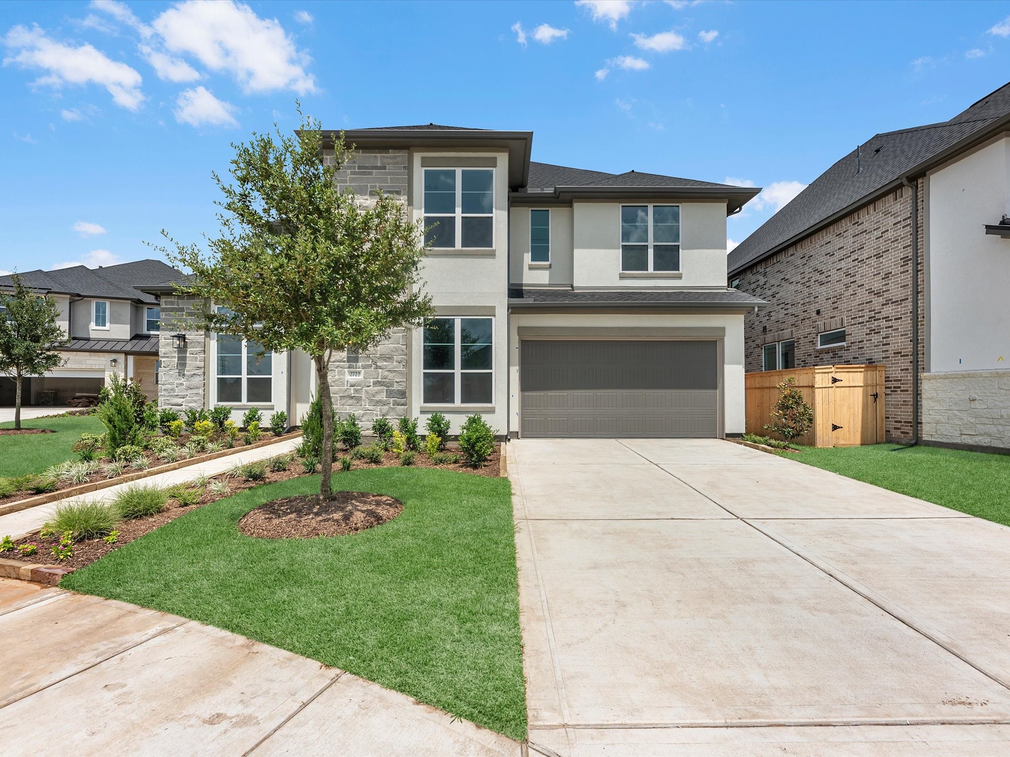 2722 Crown Ridge Drive, Missouri City, TX 77459
