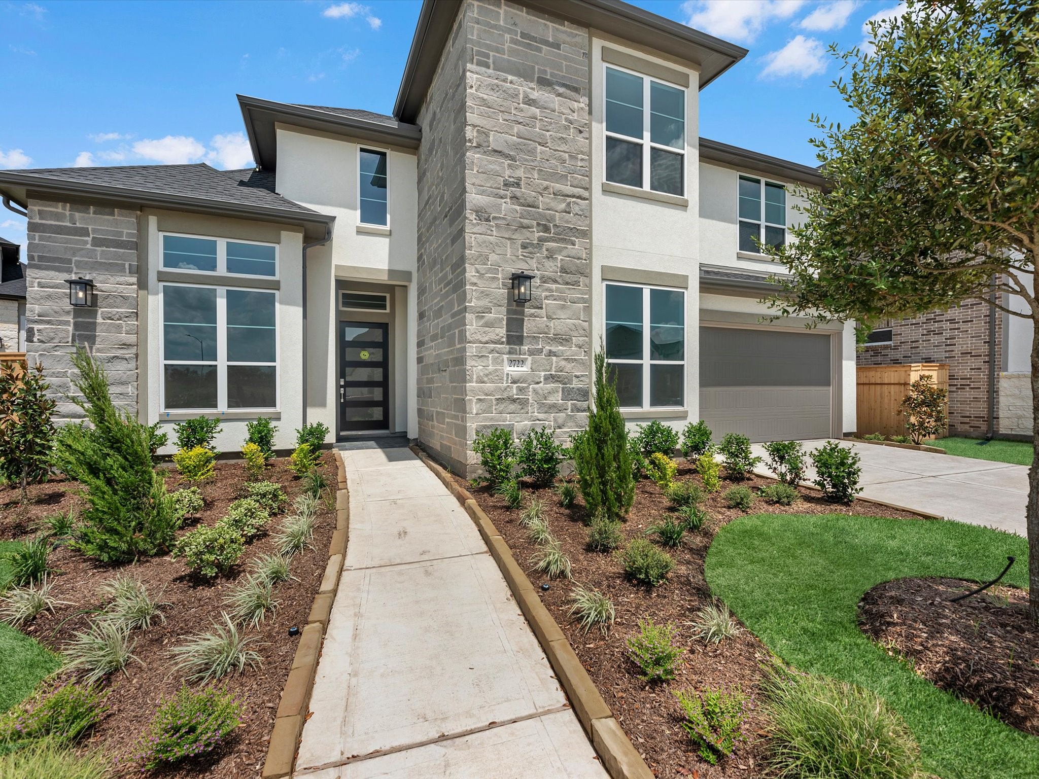 2722 Crown Ridge Drive, Missouri City, TX 77459