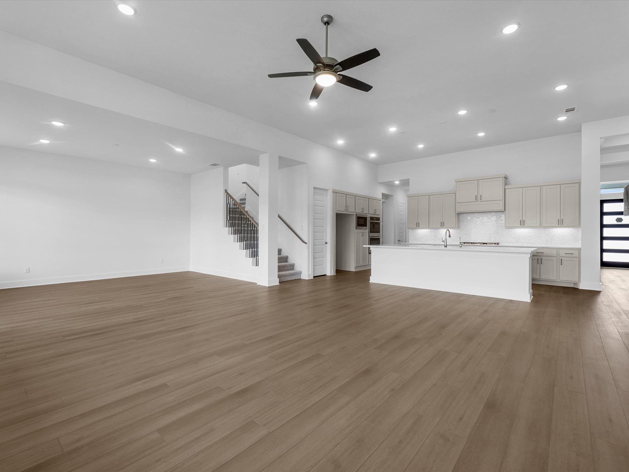 2722 Crown Ridge Drive, Missouri City, TX 77459